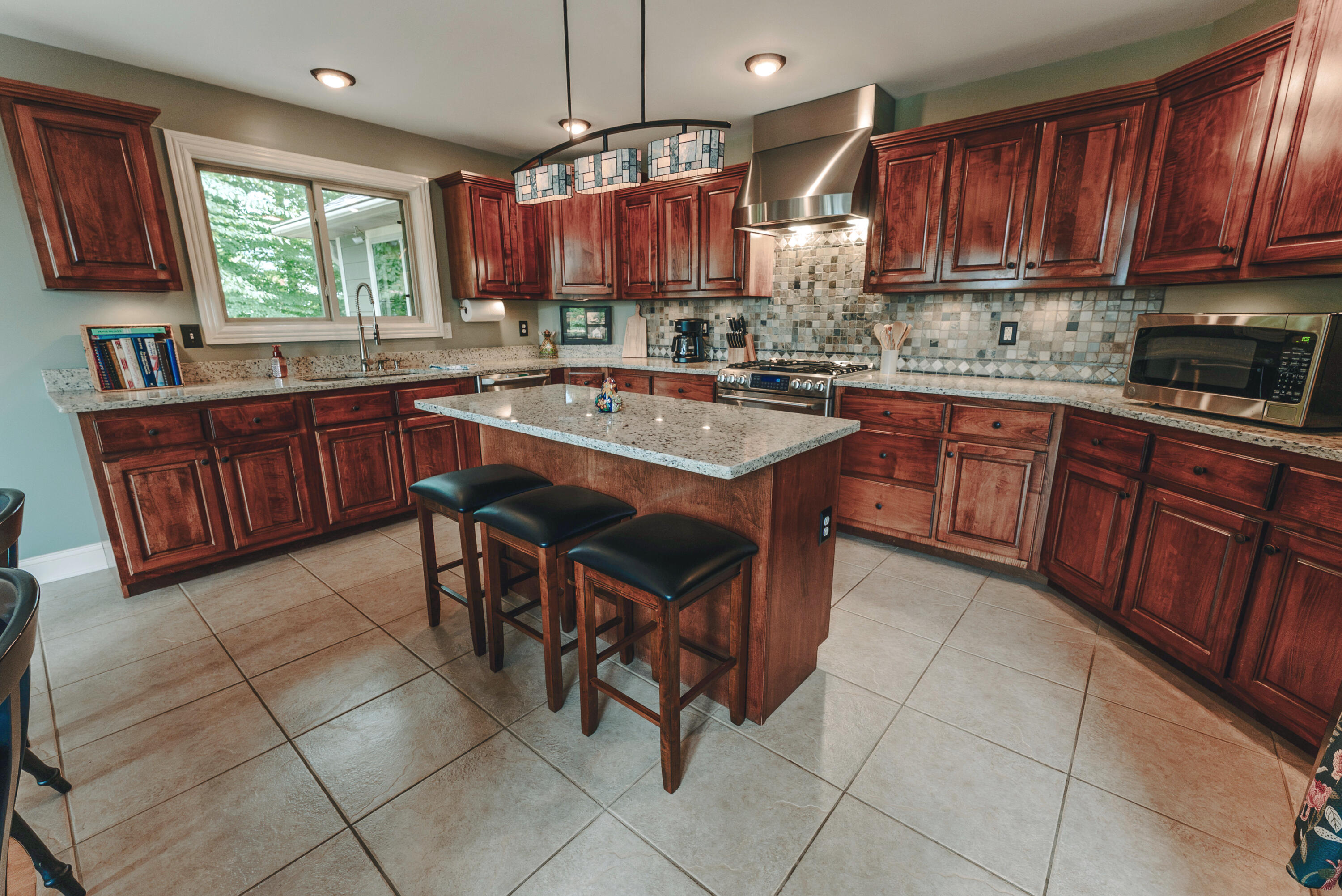 1355 Cliffside Drive Property Photo 30