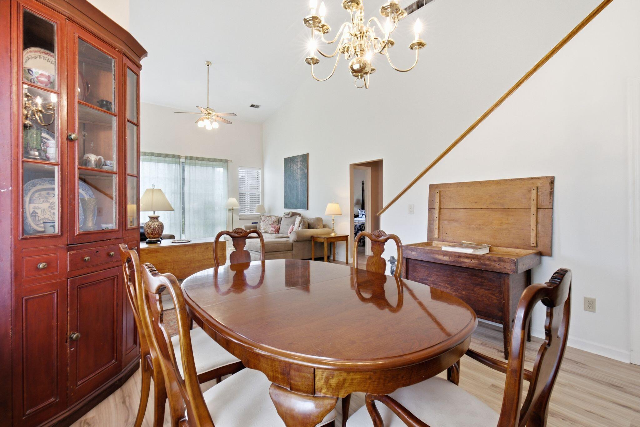 1058 Griffin Gate Drive Property Photo 17