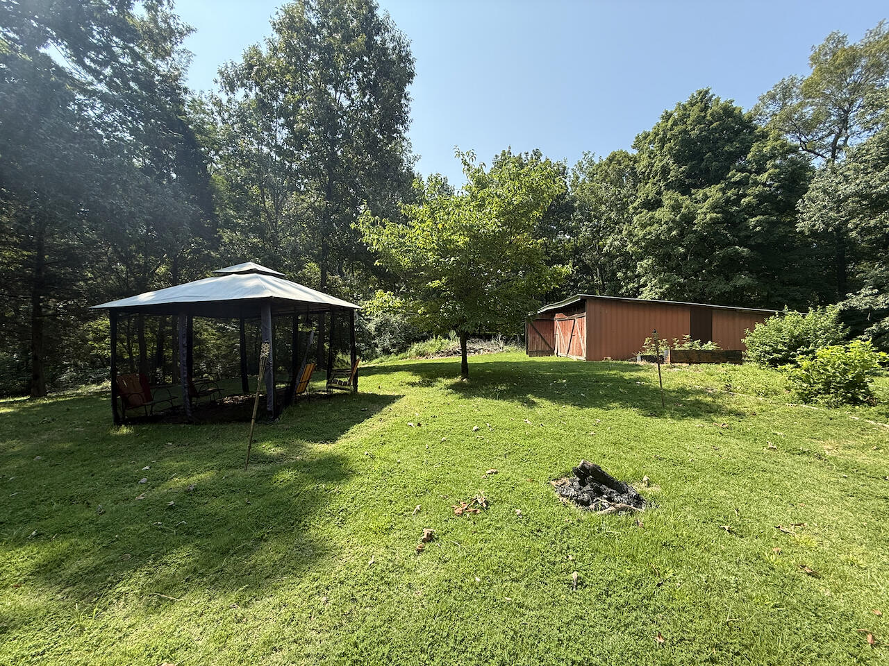 241 Solomon Drive Property Photo 6