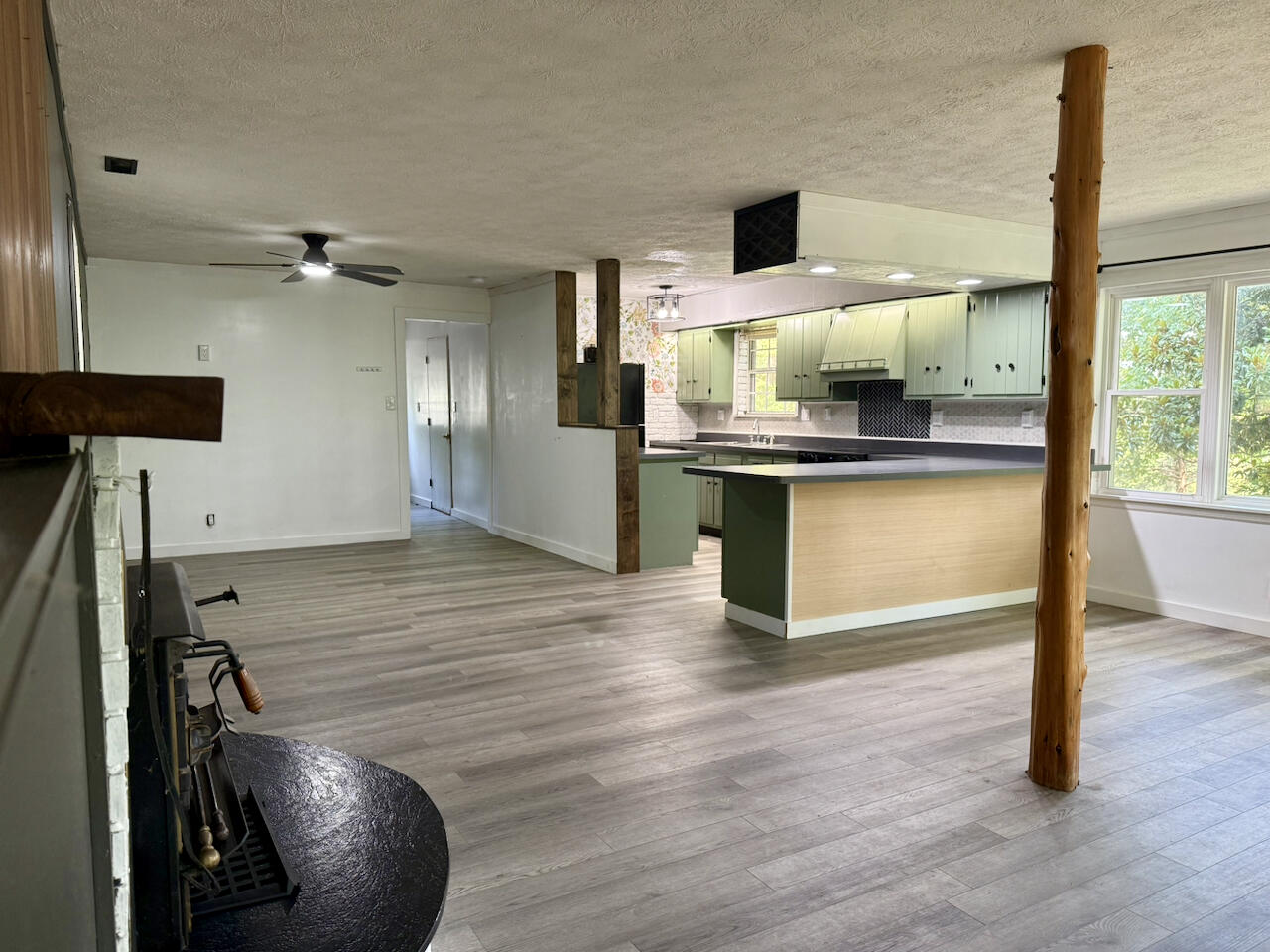 241 Solomon Drive Property Photo 15