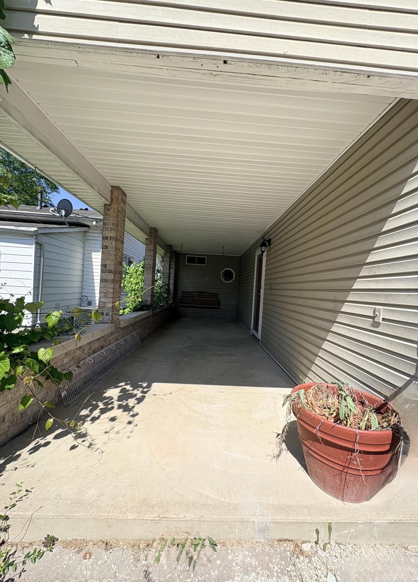 302 Commerce Street Property Photo 30