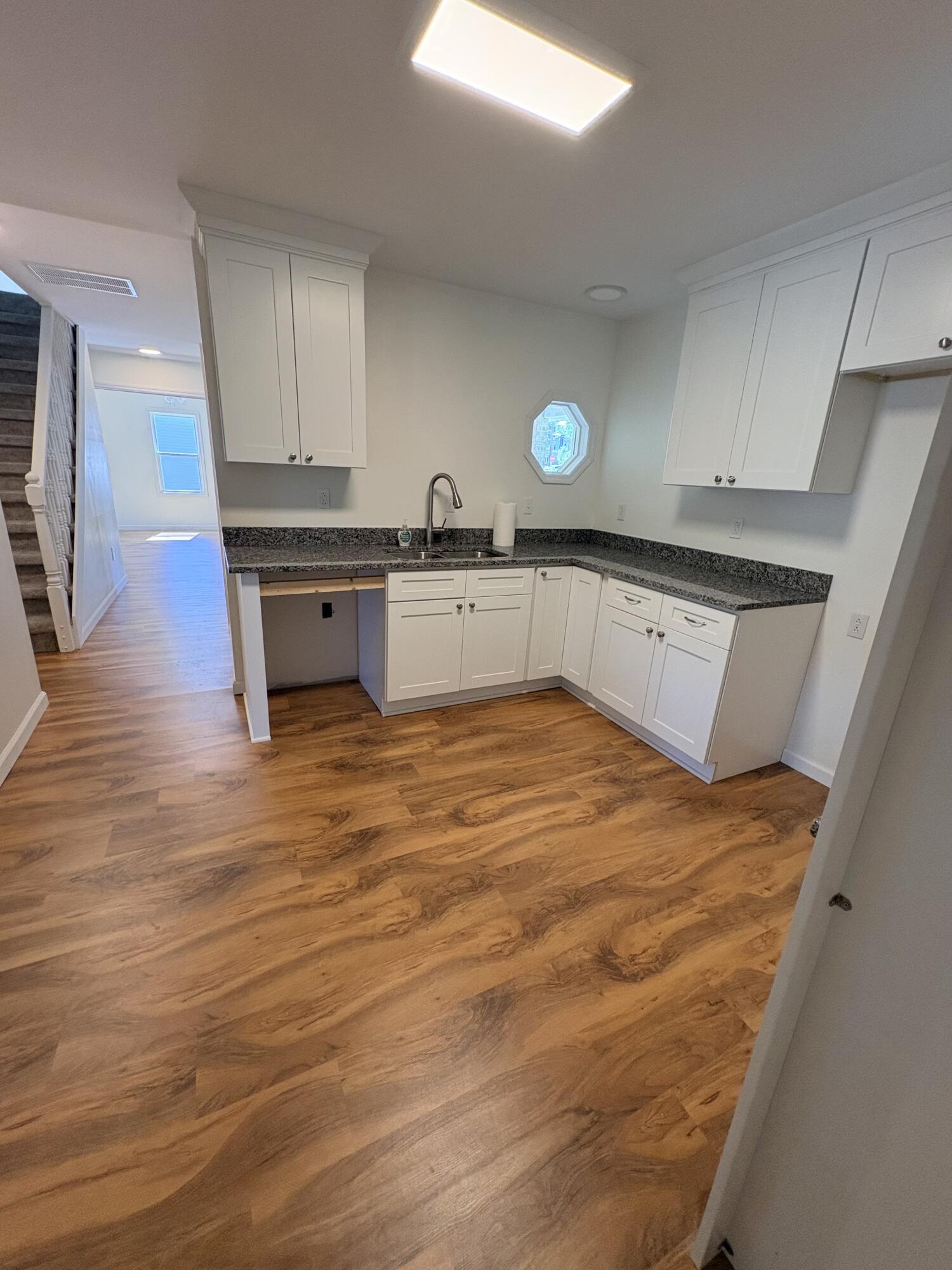 302 Commerce Street Property Photo 45