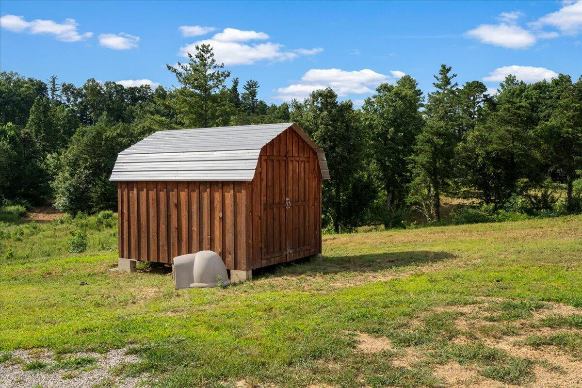 2113 Calaboose Ridge Road Property Photo 41