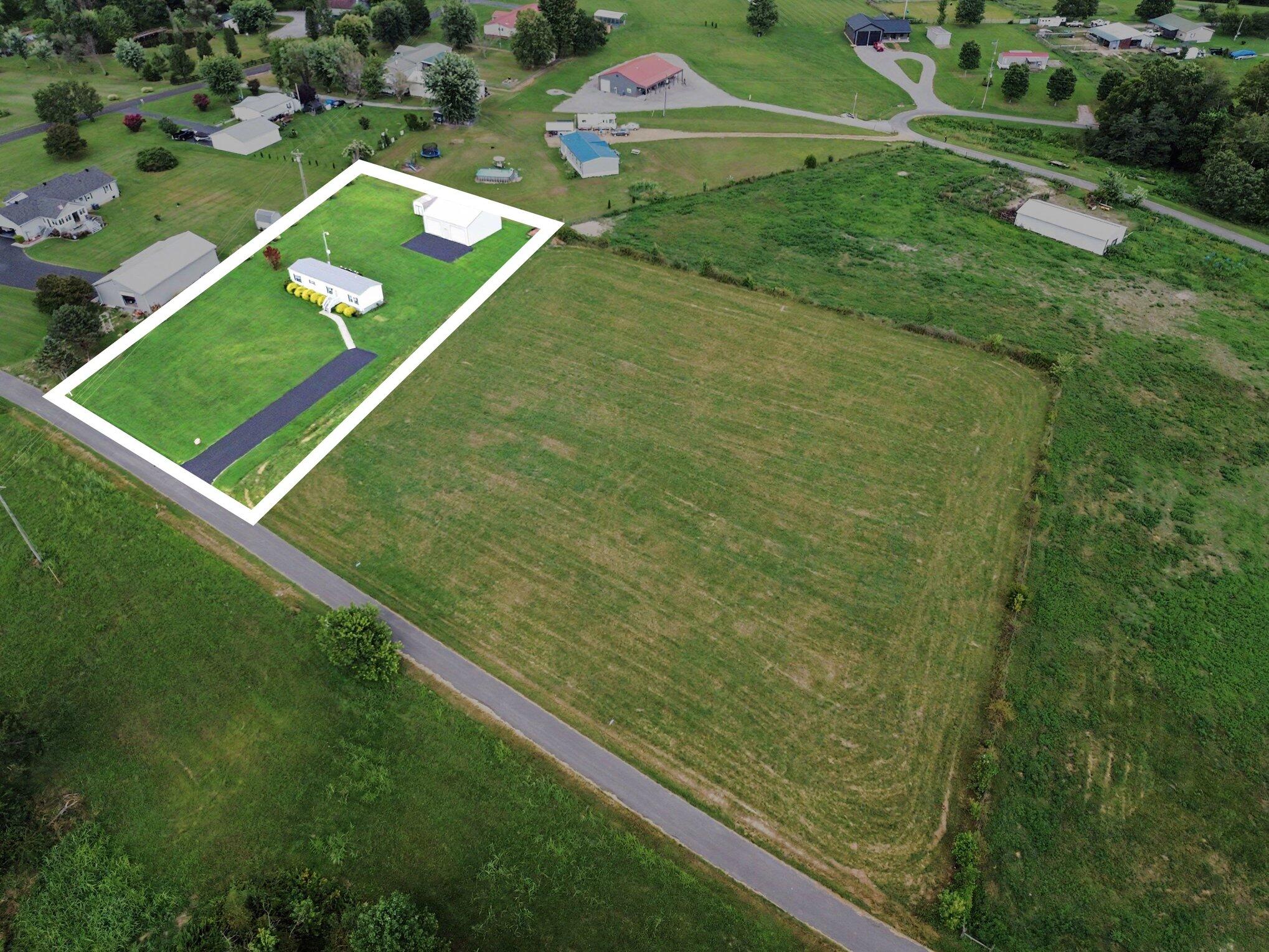 70 Tarter Lane Property Photo 3