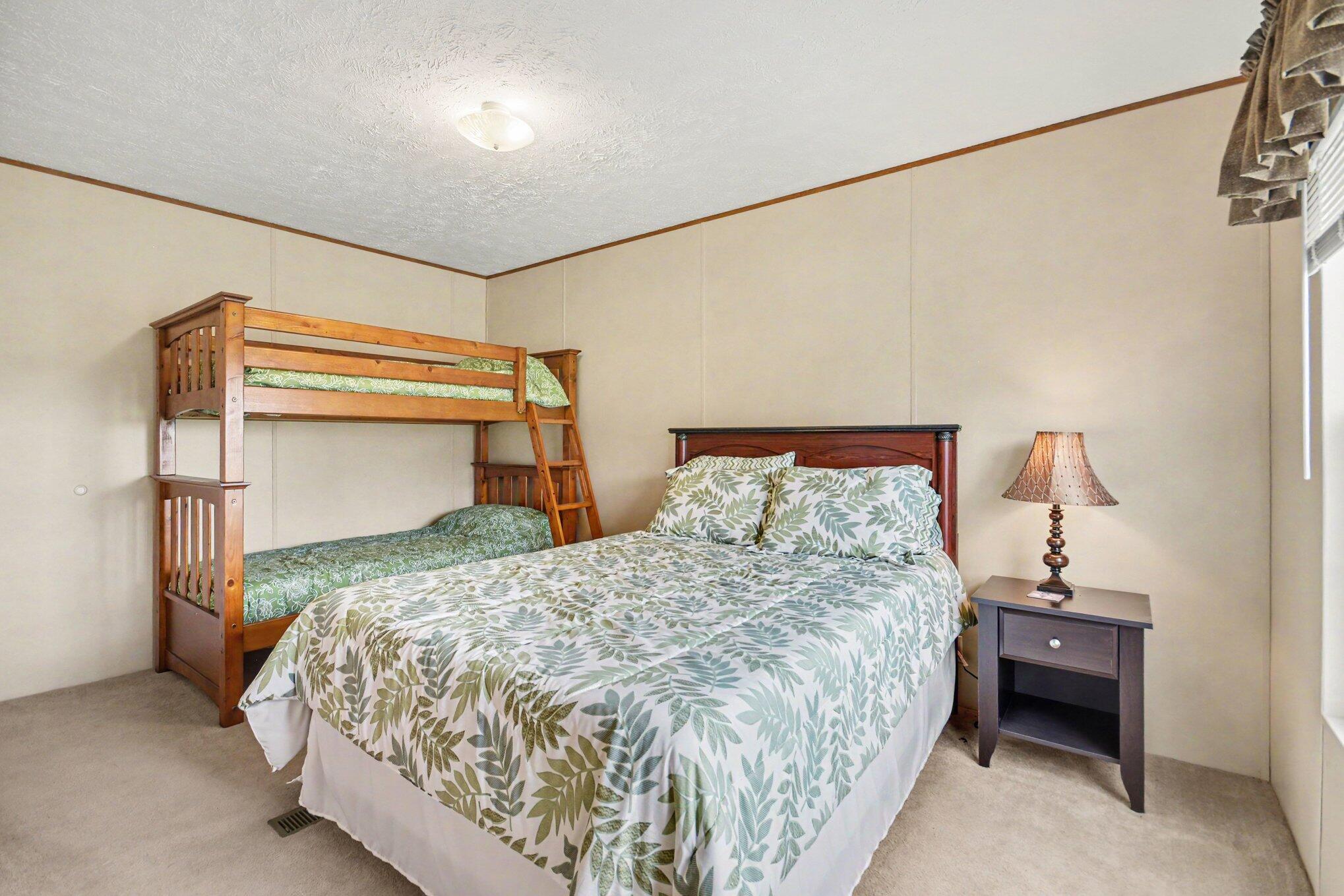 70 Tarter Lane Property Photo 14
