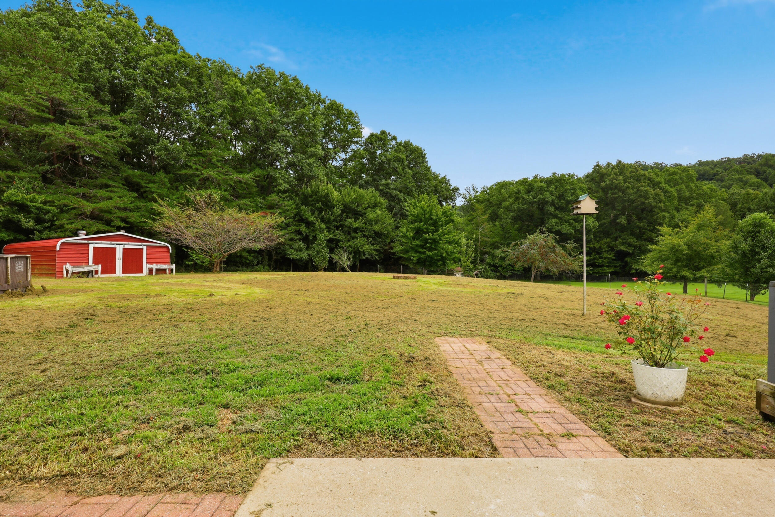 146 Tucker Circle Property Photo 18