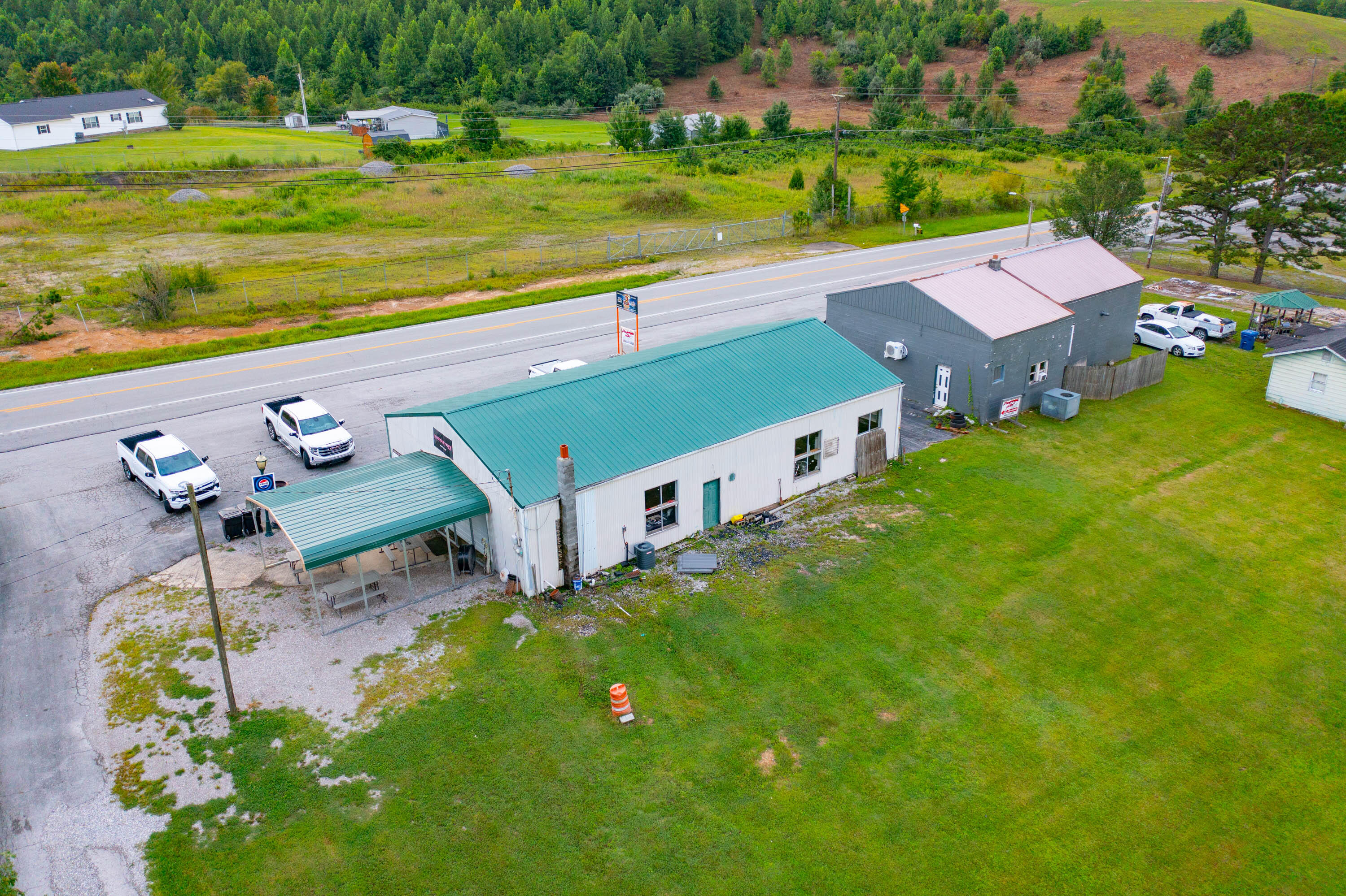 5840 Cumberland Falls Highway 1 Property Photo 6