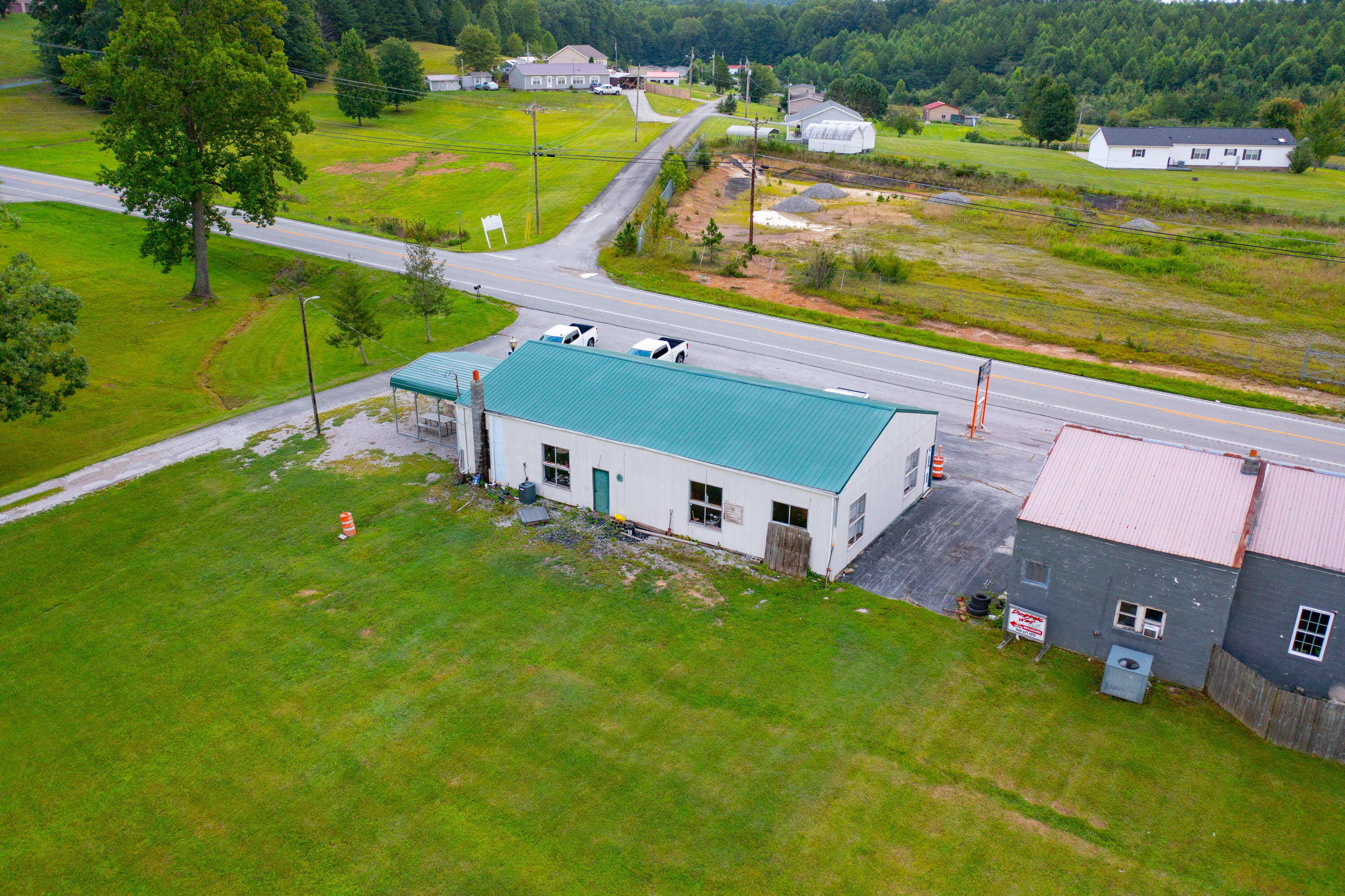 5840 Cumberland Falls Highway 1 Property Photo 7