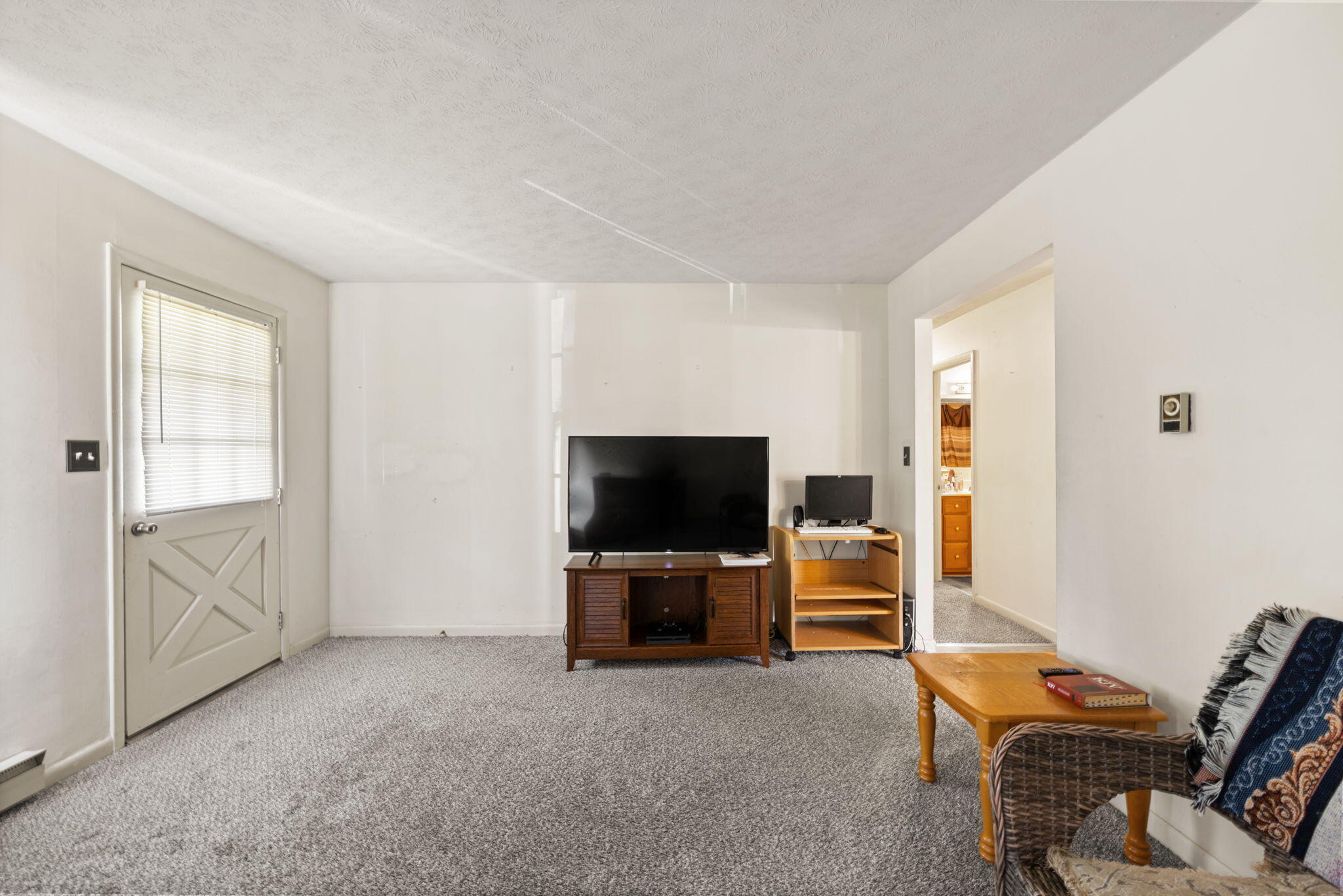 11 Circle Drive Property Photo 12