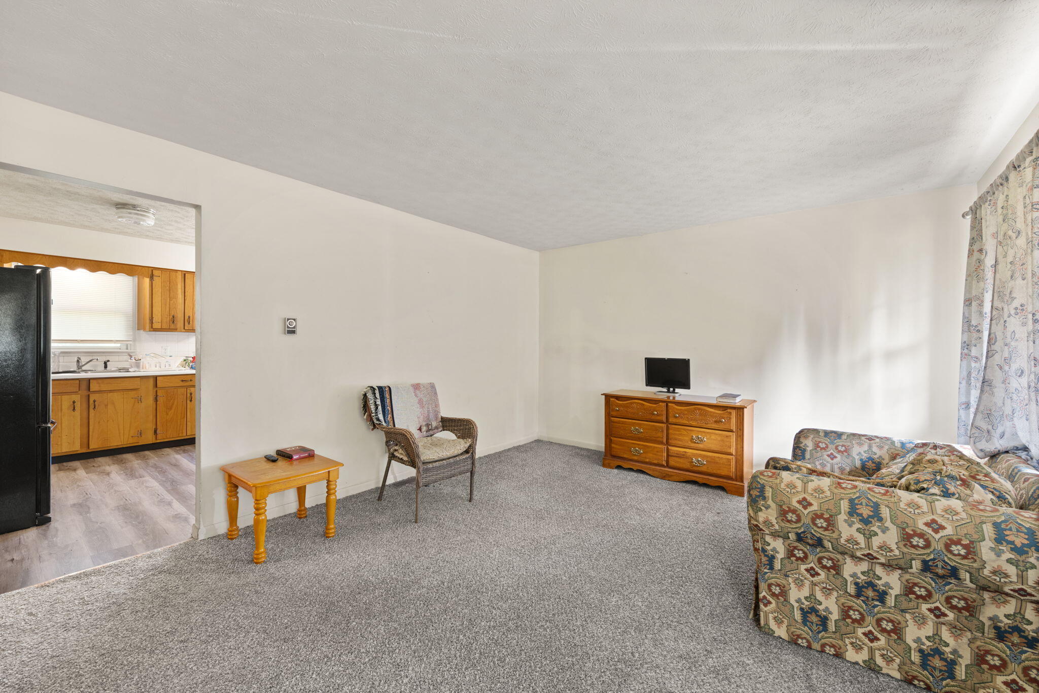 11 Circle Drive Property Photo 13
