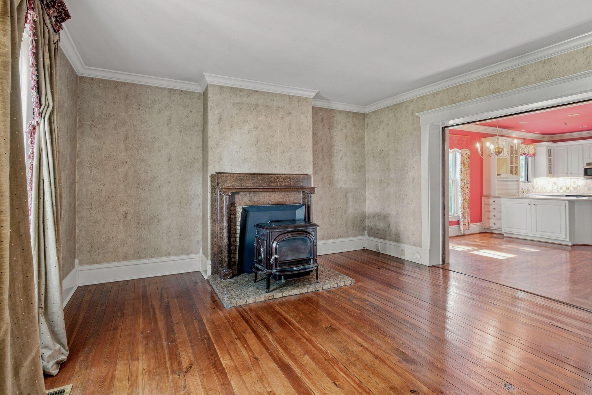 3684 Frankfort Road Property Photo 8
