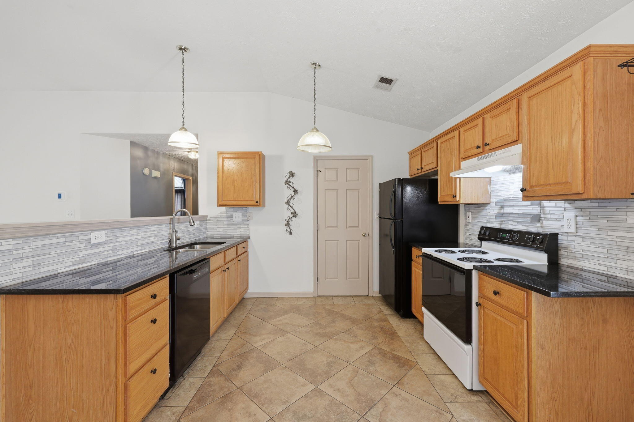 2940 Masters View Road Property Photo 16