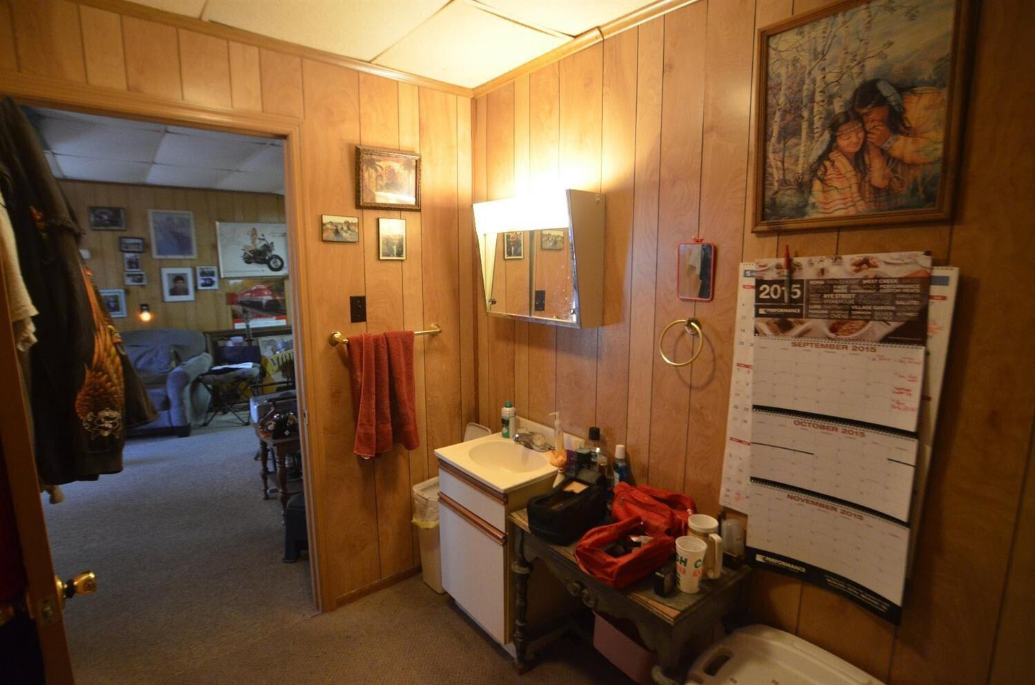 721 River Drive Property Photo 25