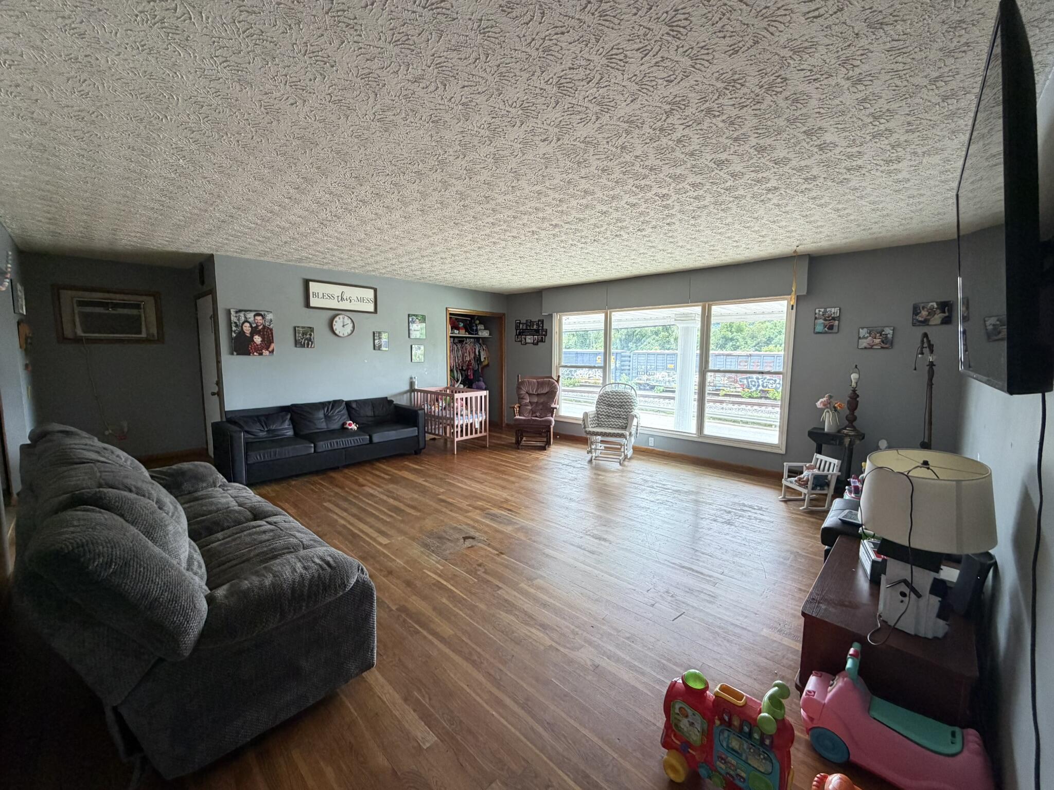 721 River Drive Property Photo 28