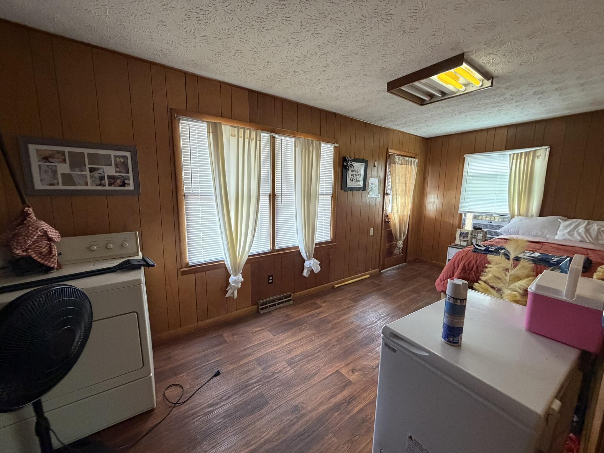 721 River Drive Property Photo 31