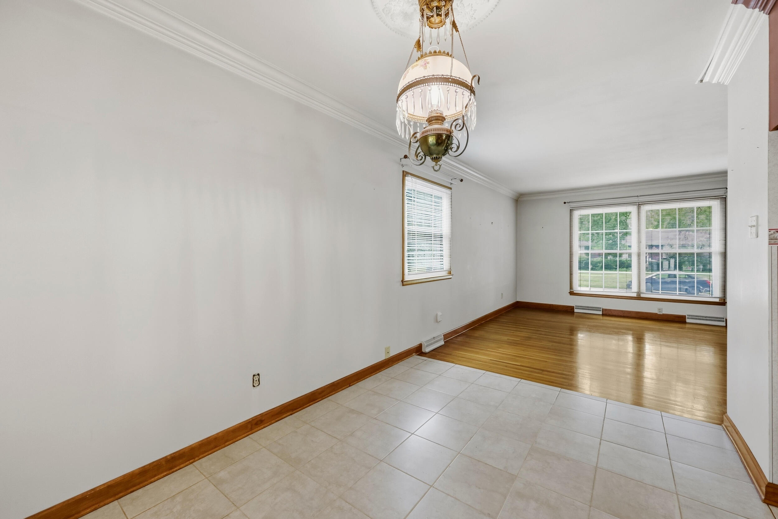 217 Inverness Drive Property Photo 9