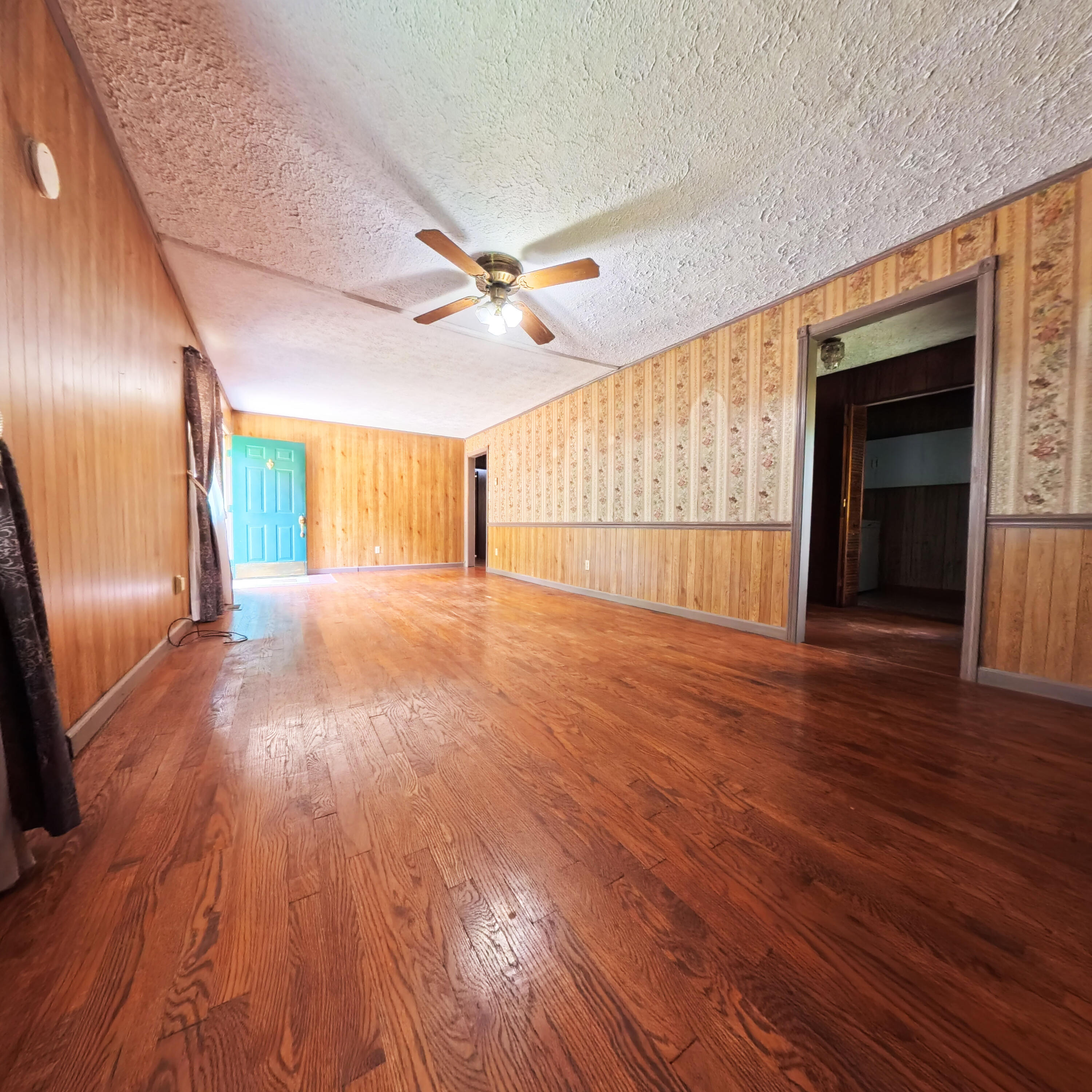 670 Racetrack Road Property Photo 6