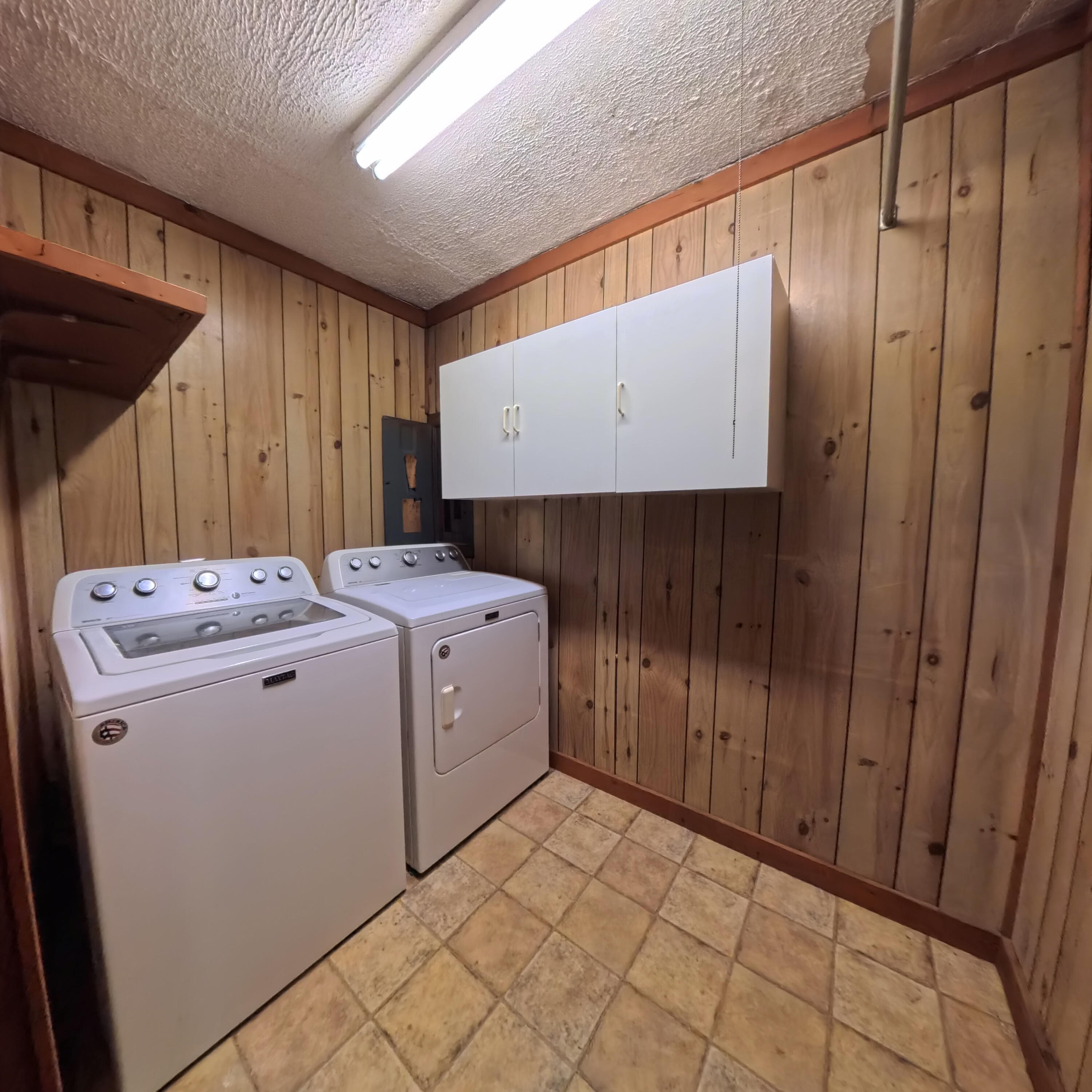 670 Racetrack Road Property Photo 10