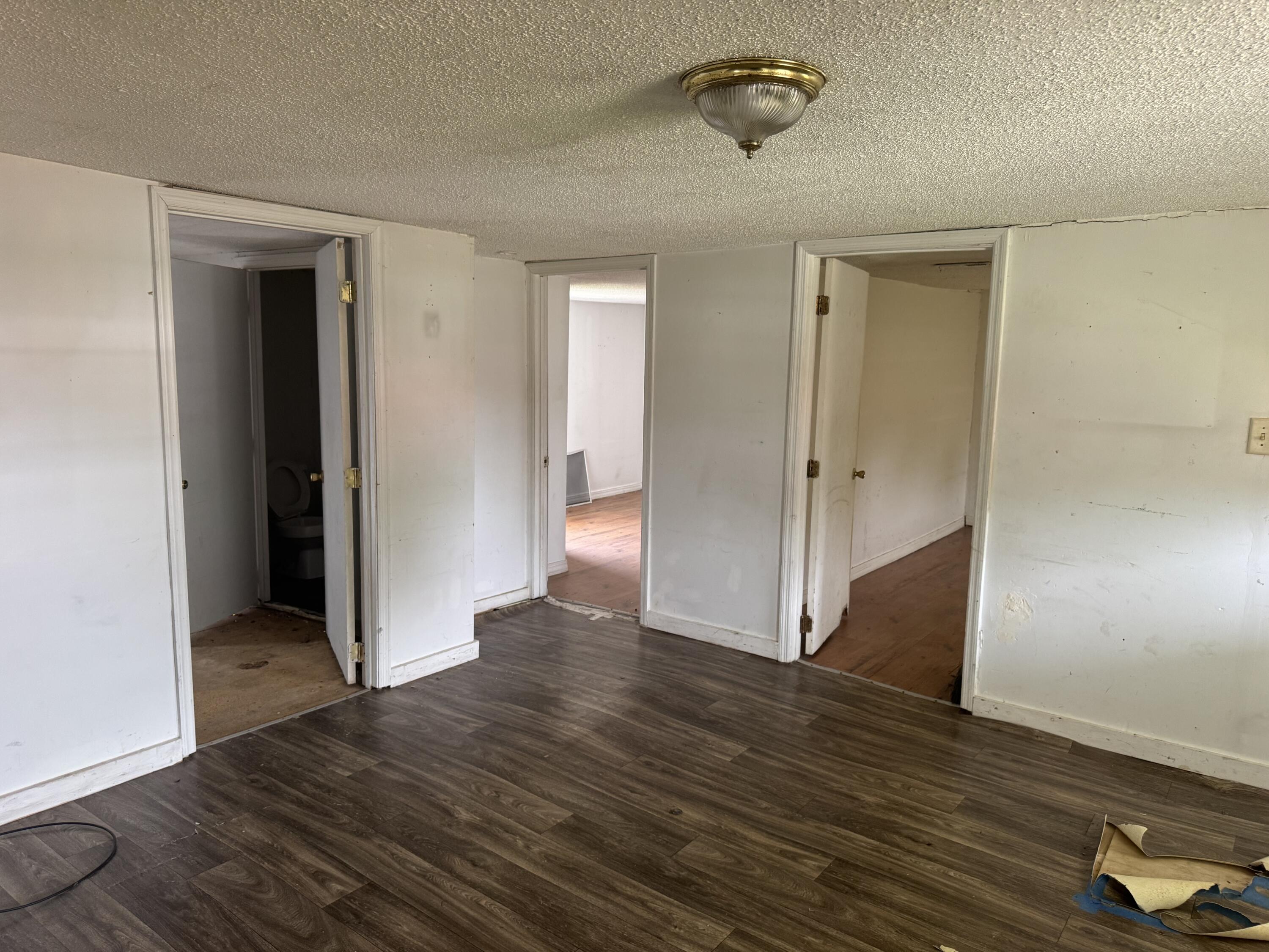 26021870 Property Photo 9