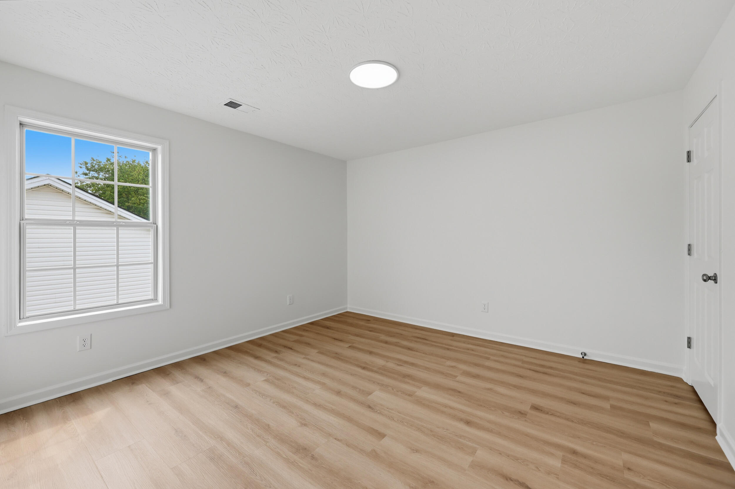 122 Salinger Drive Property Photo 22
