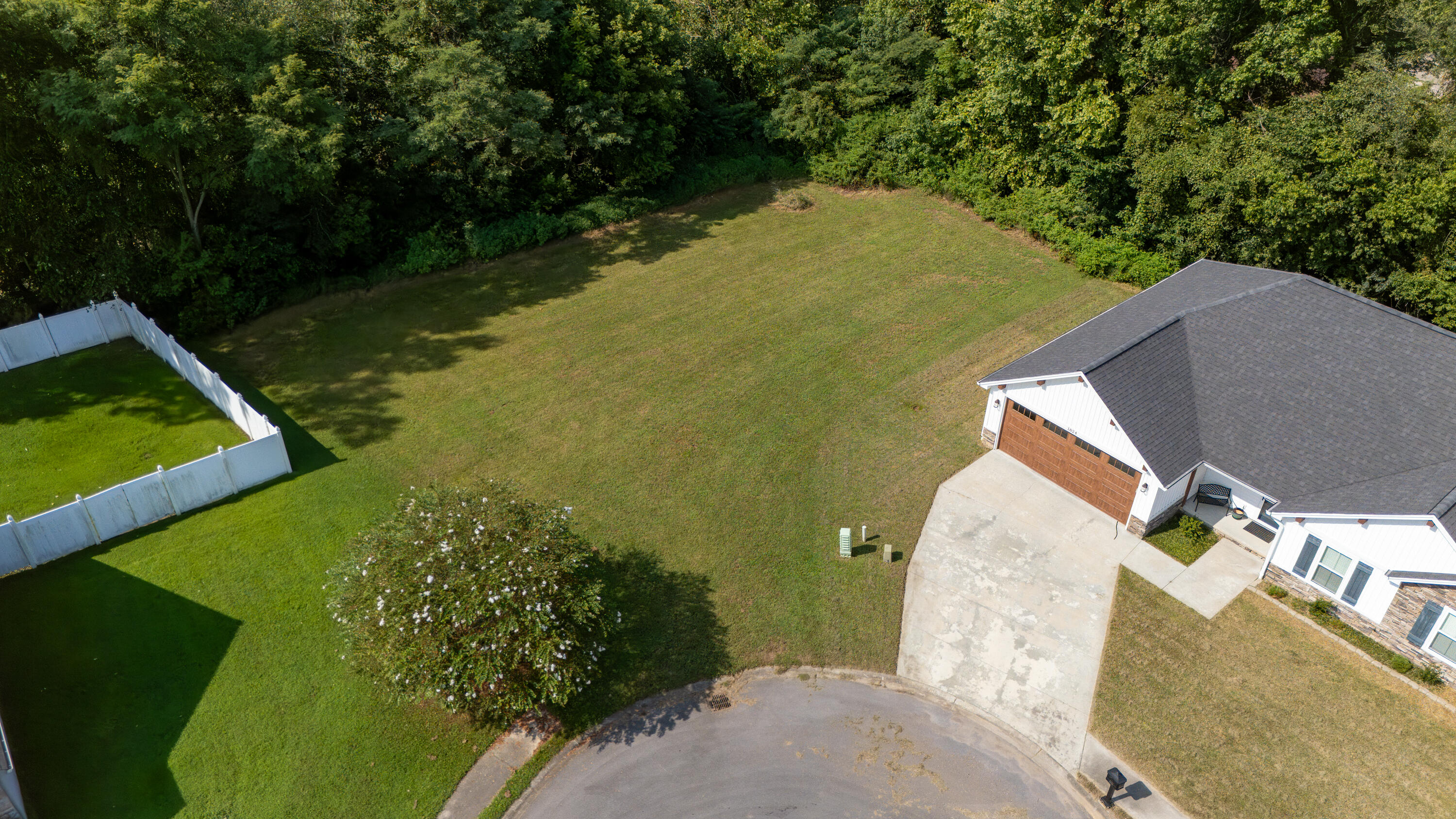 1826 S Doran Road Property Photo 6