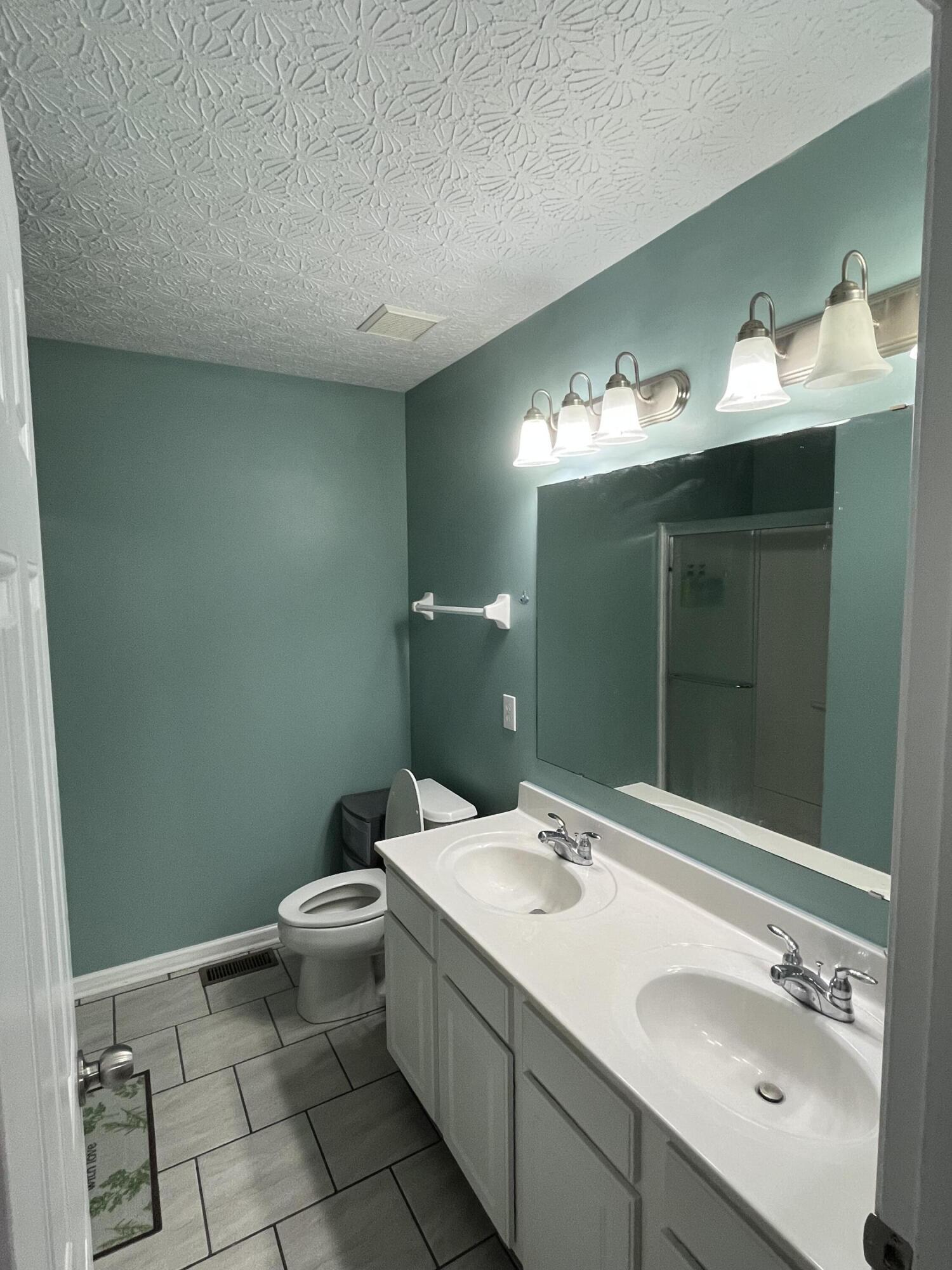 4217 Jasmine Rose Way Property Photo 13