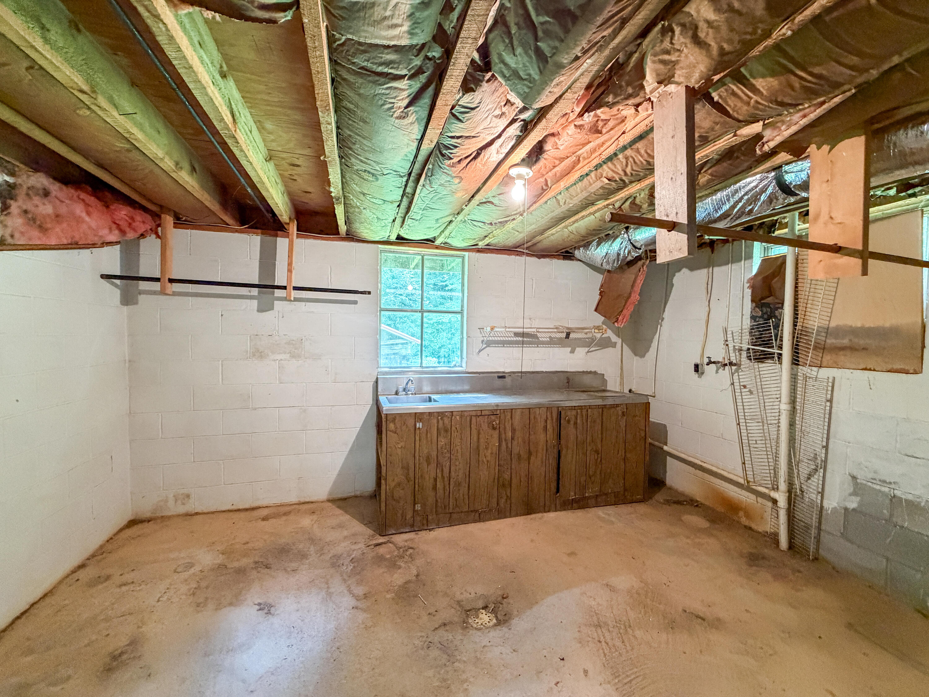 2045 Teges Creek Road Property Photo 45