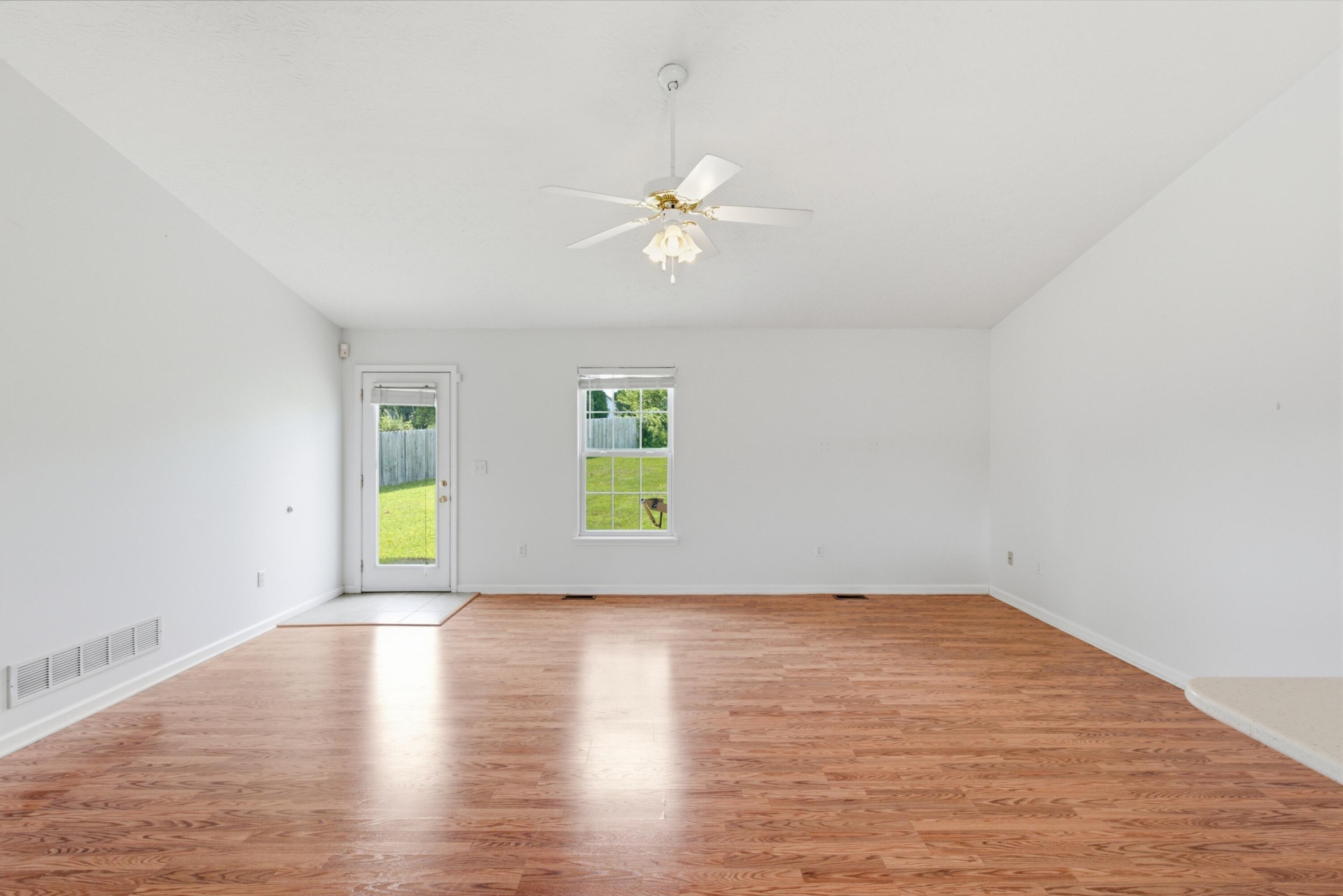 641 Jennifer Drive Property Photo 11