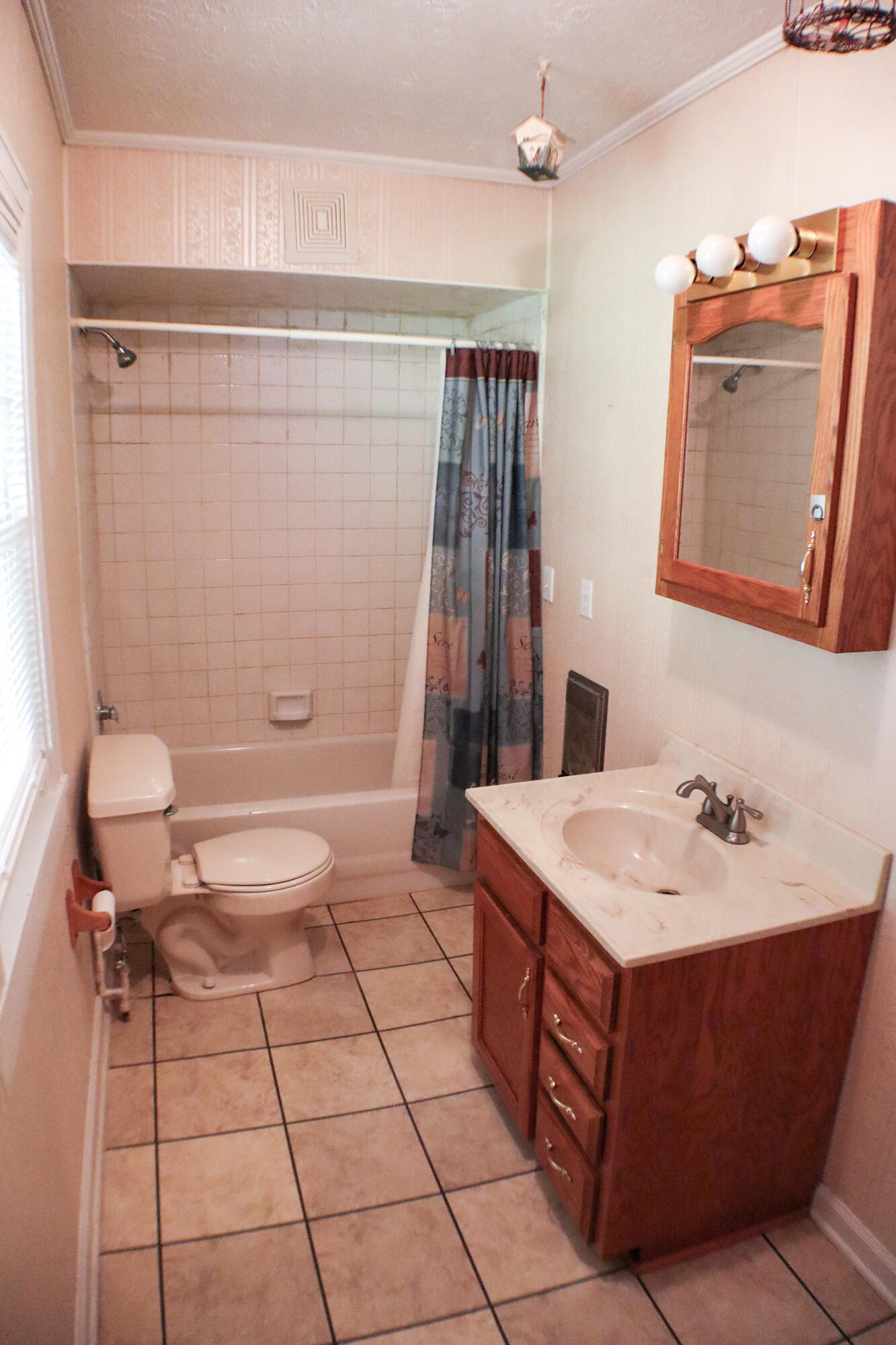 412 Main Street Property Photo 19