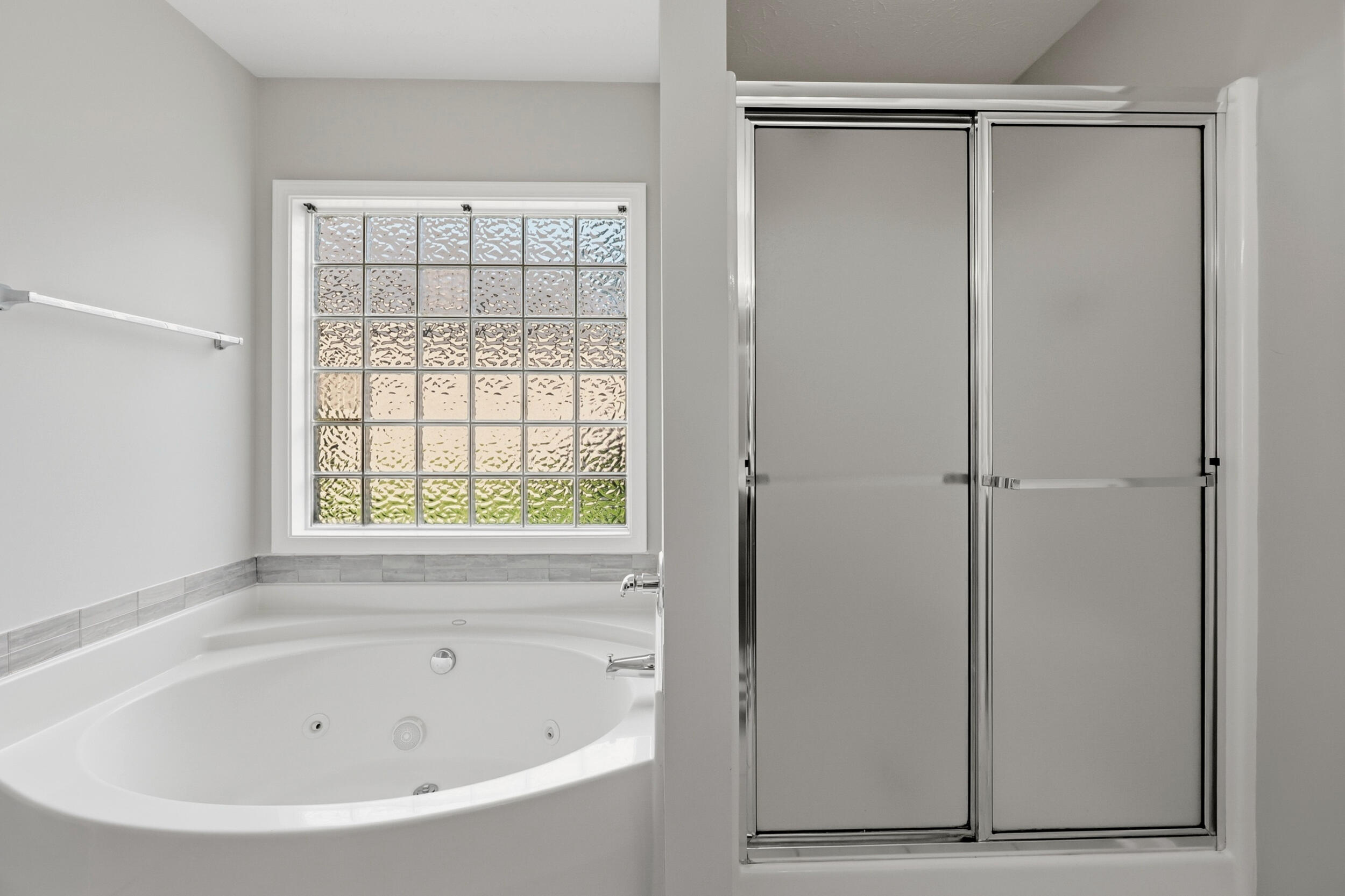 860 White Wood Flat Property Photo 27