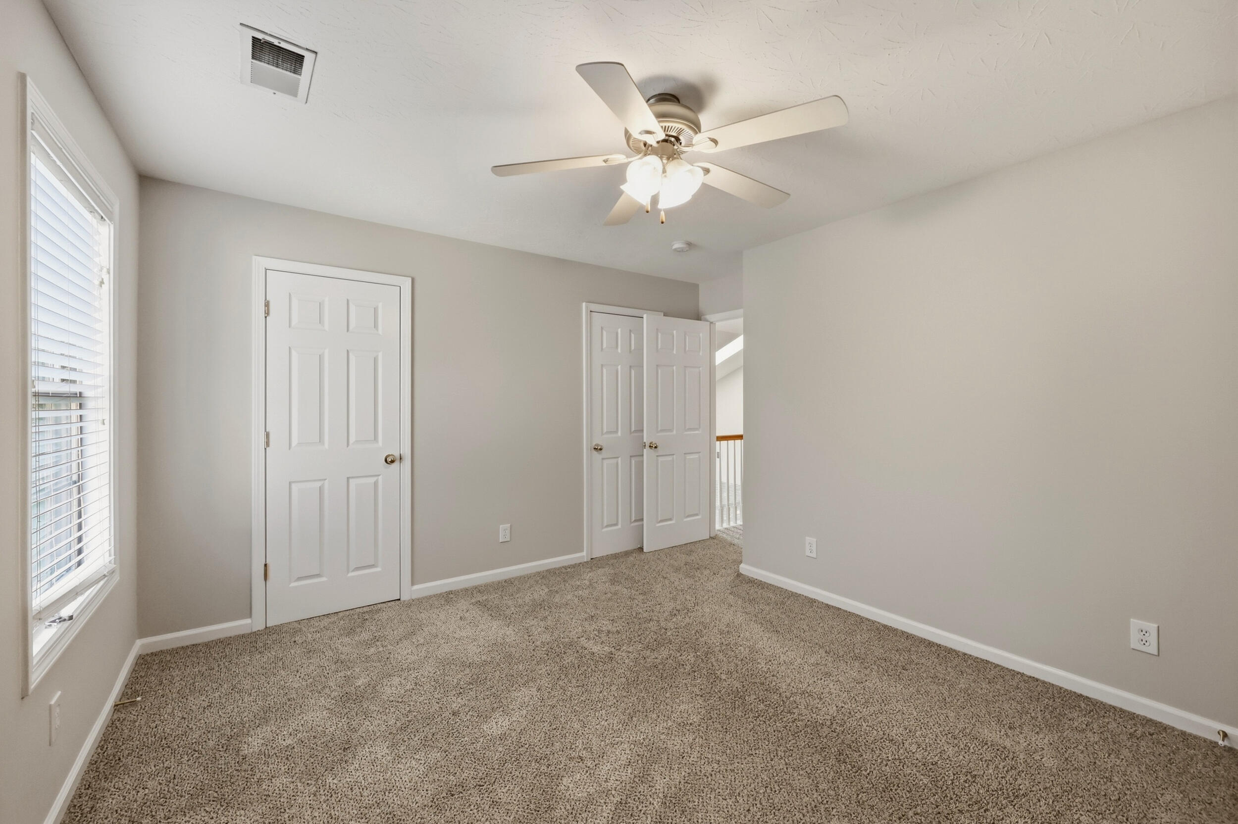 860 White Wood Flat Property Photo 32