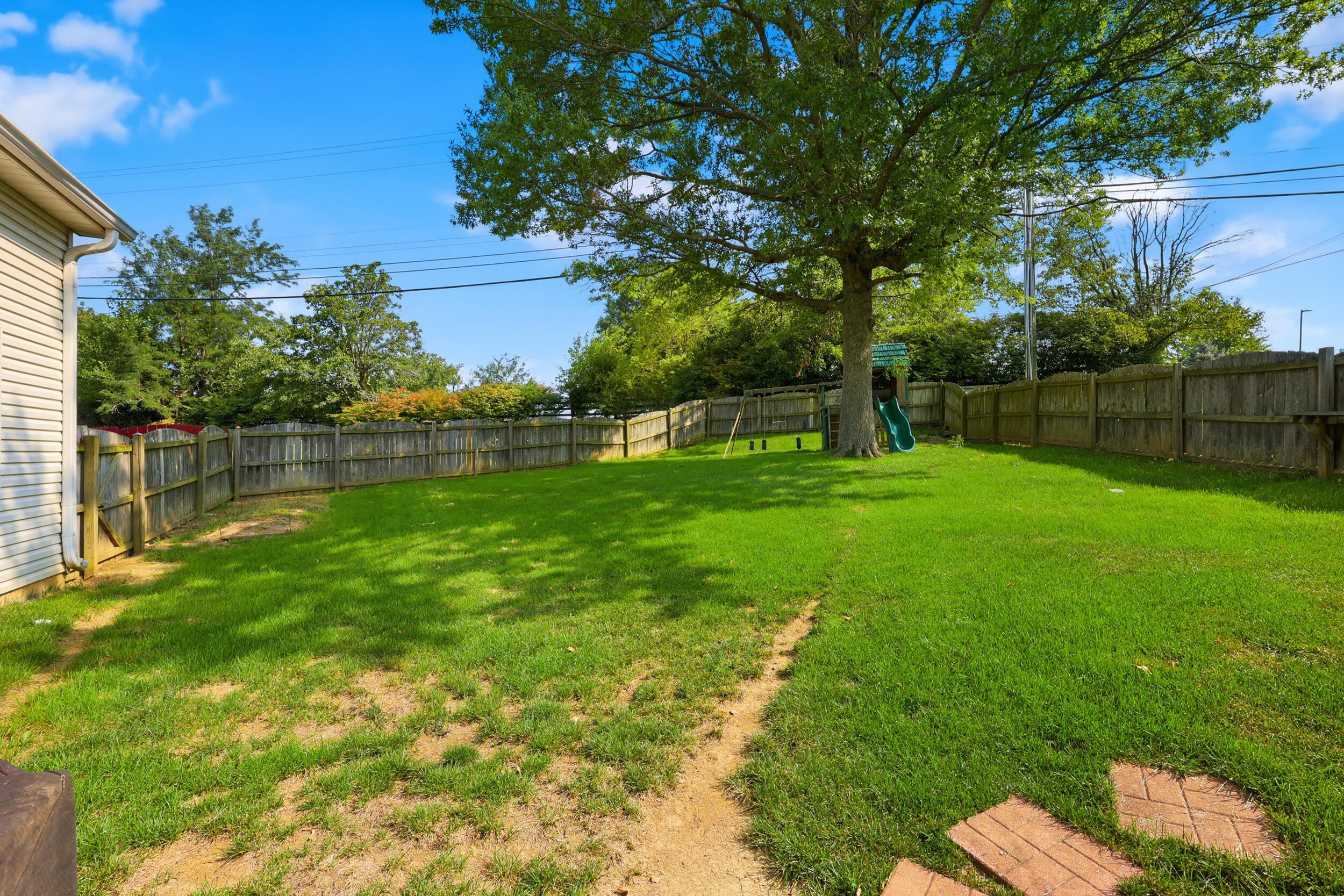 860 White Wood Flat Property Photo 44