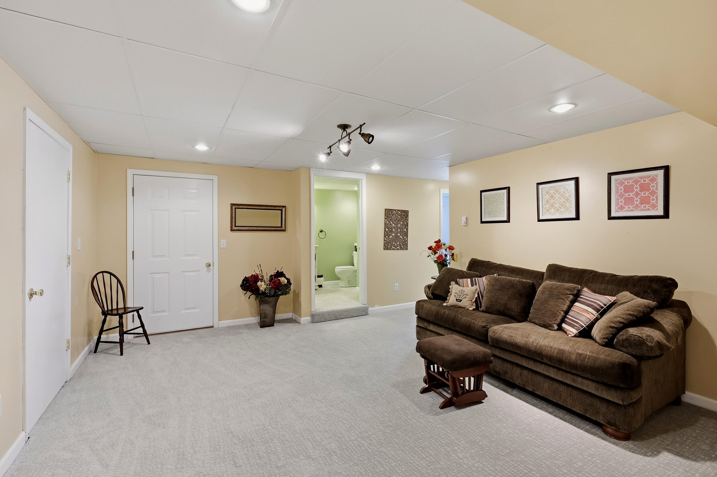 151 Edgewood Drive Property Photo 41