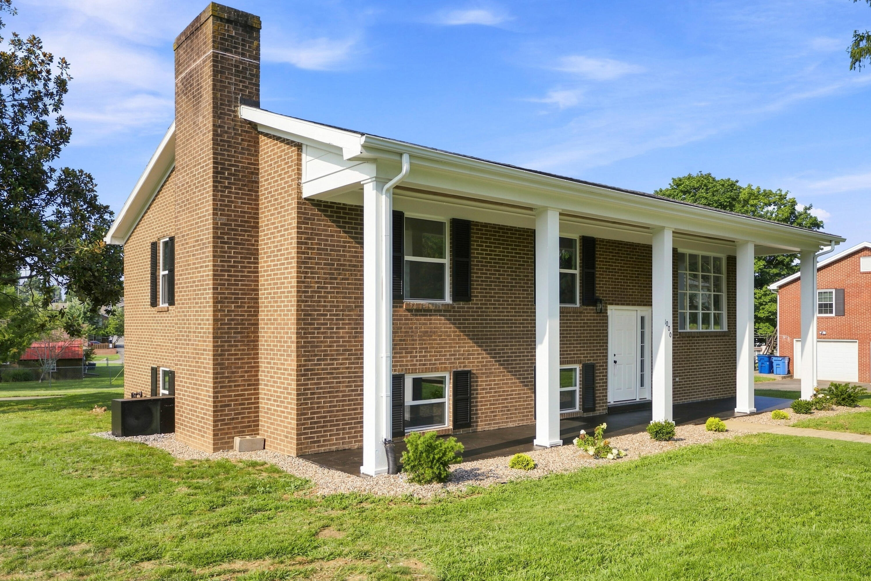 1000 Regency Road Property Photo 3