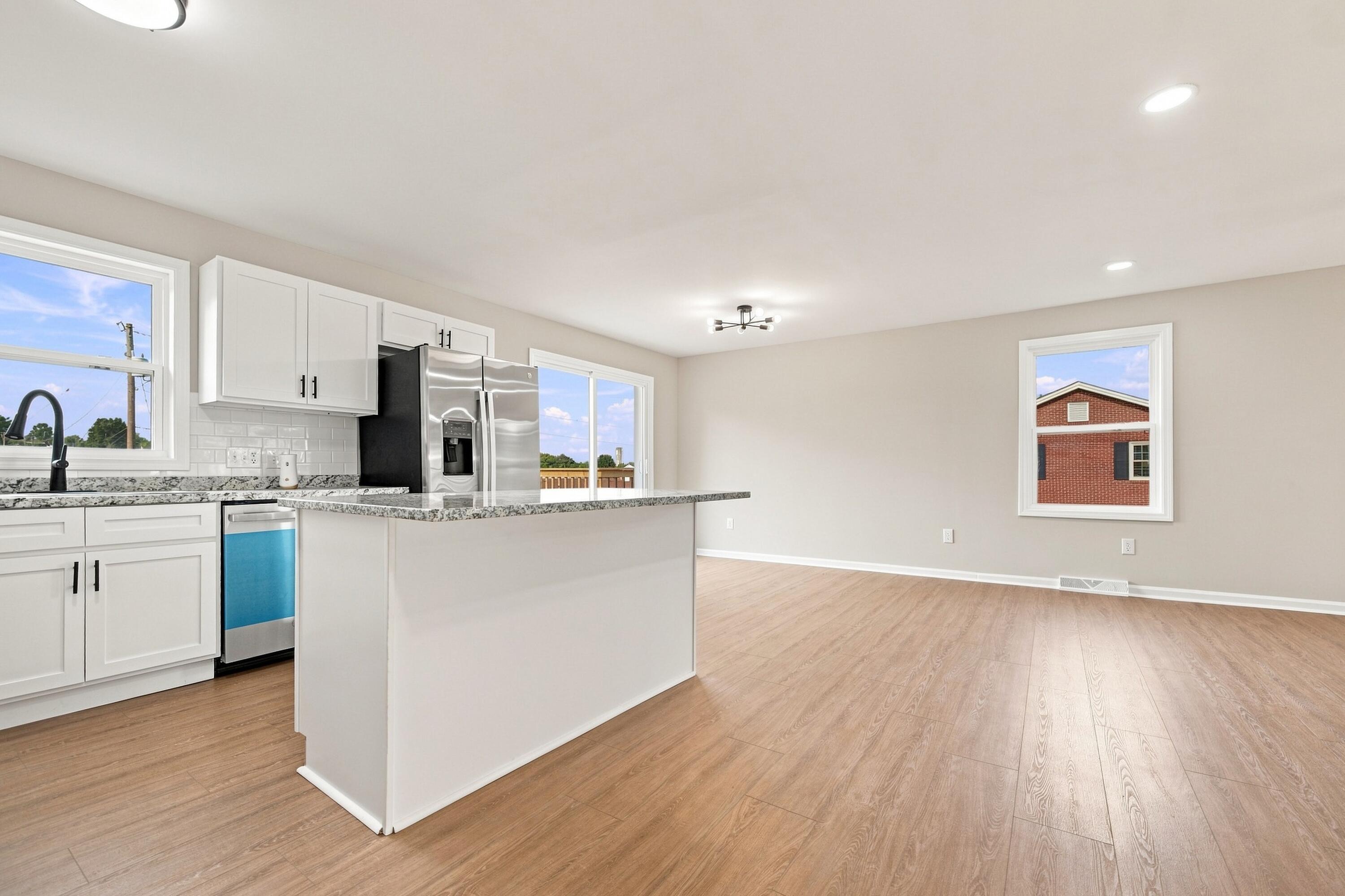 1000 Regency Road Property Photo 18