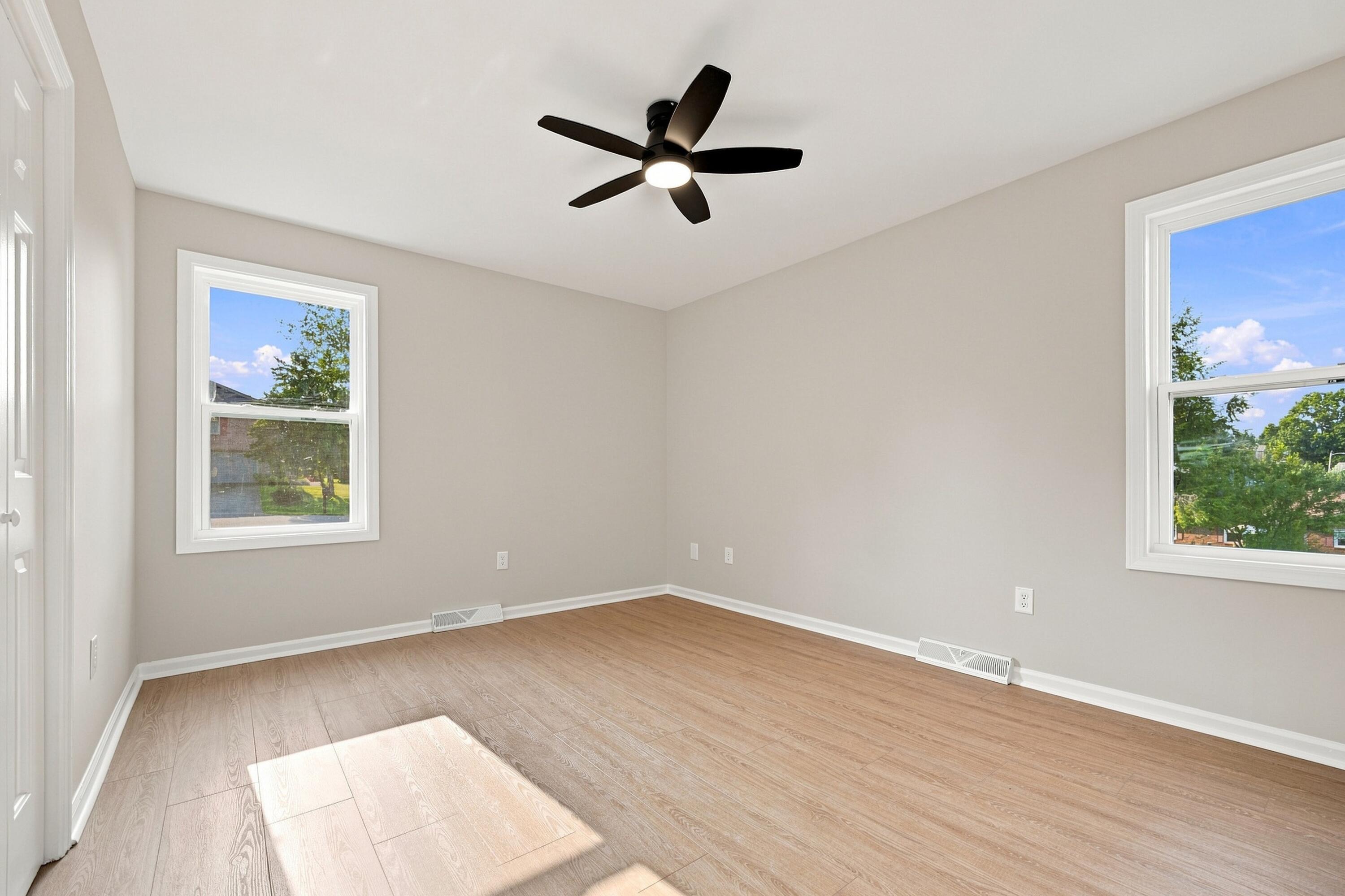 1000 Regency Road Property Photo 26