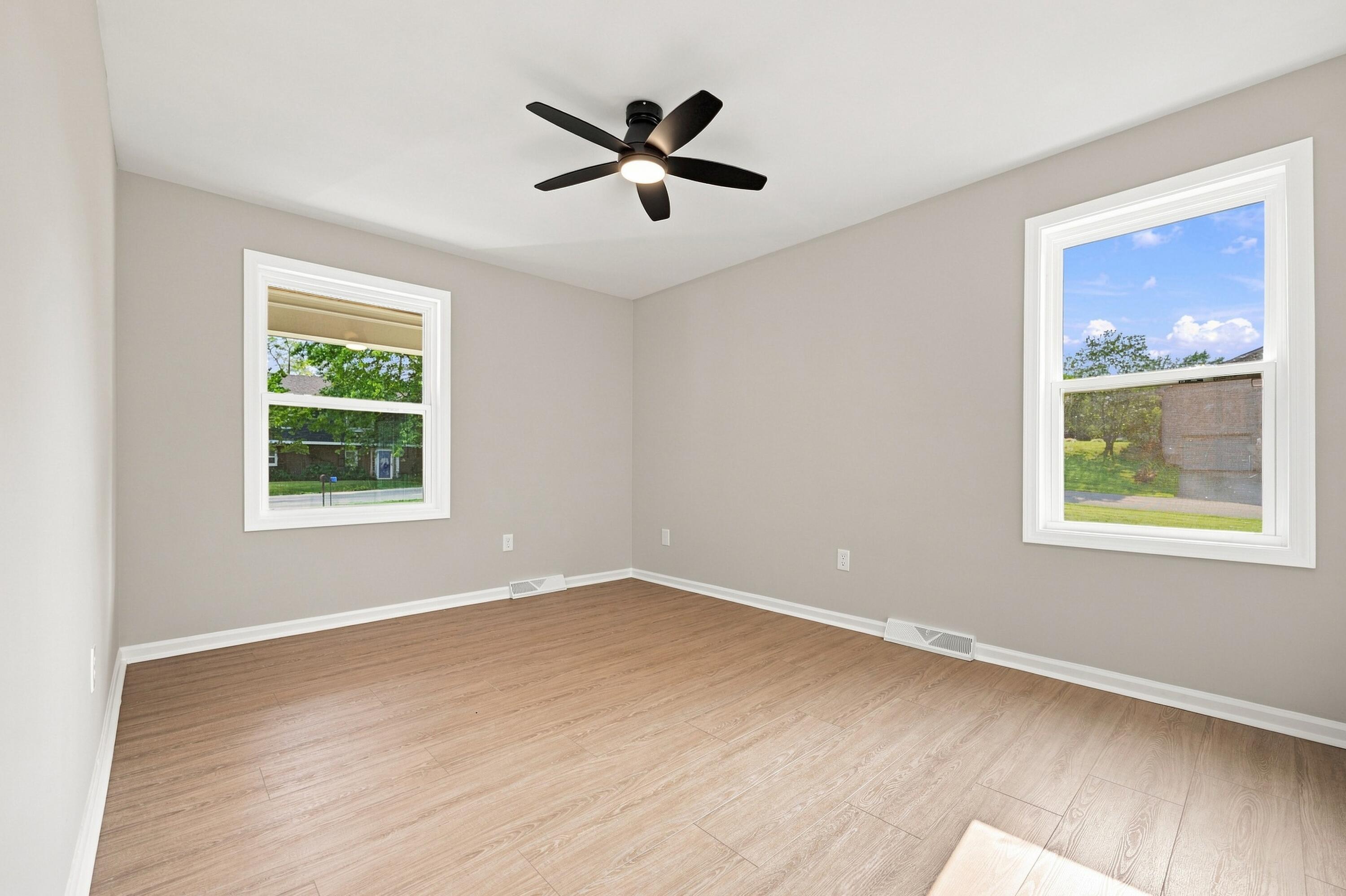 1000 Regency Road Property Photo 27