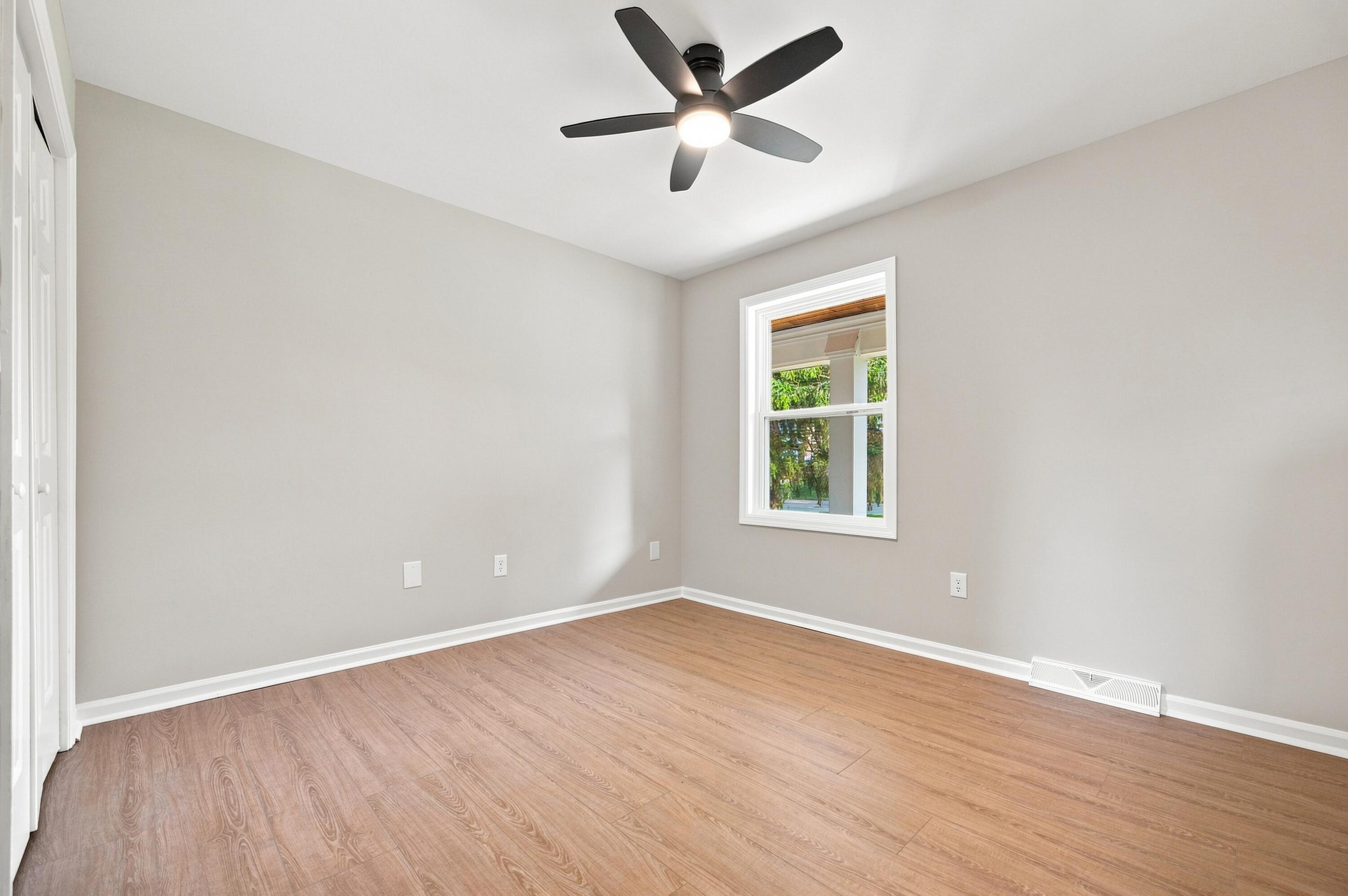 1000 Regency Road Property Photo 28