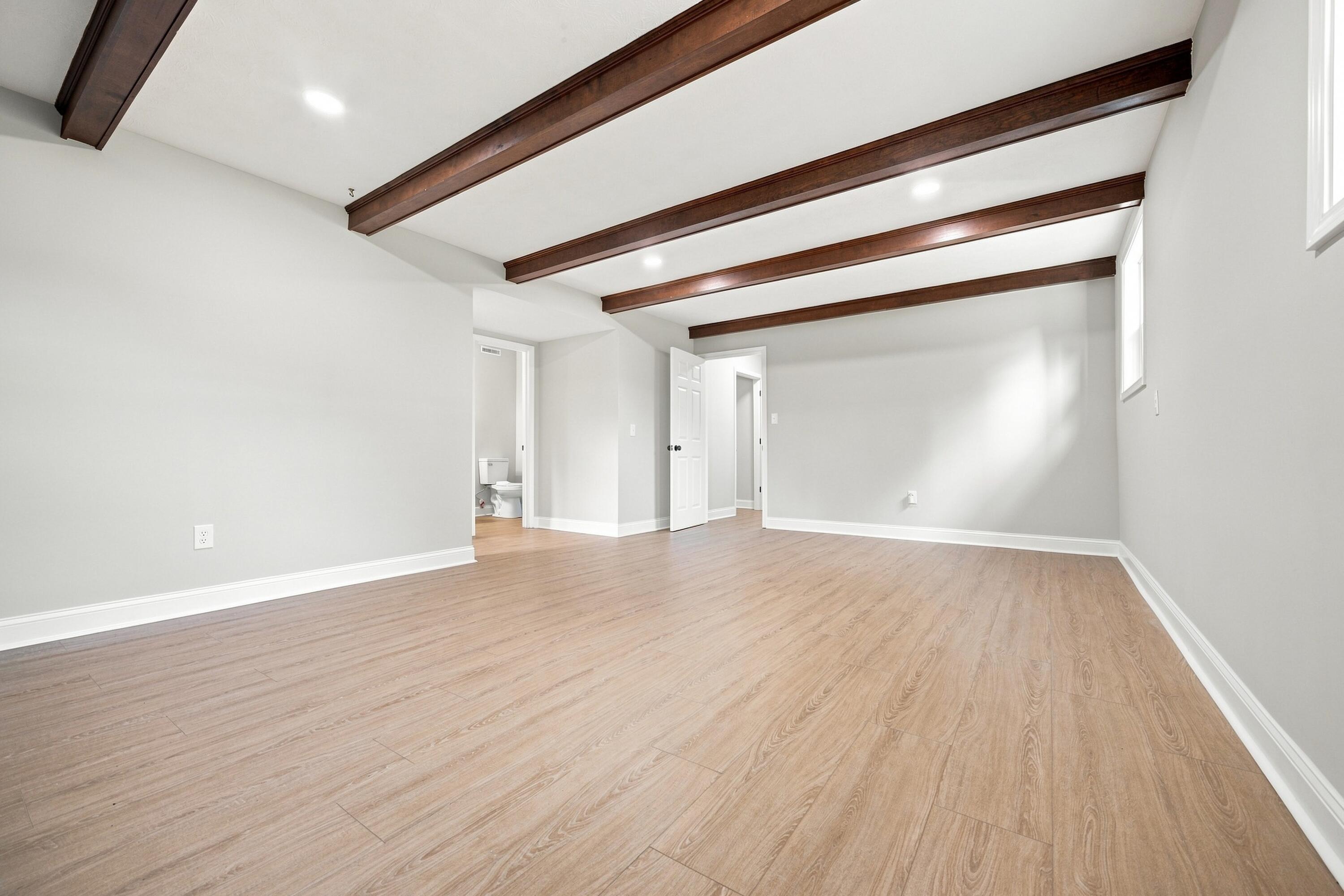 1000 Regency Road Property Photo 36