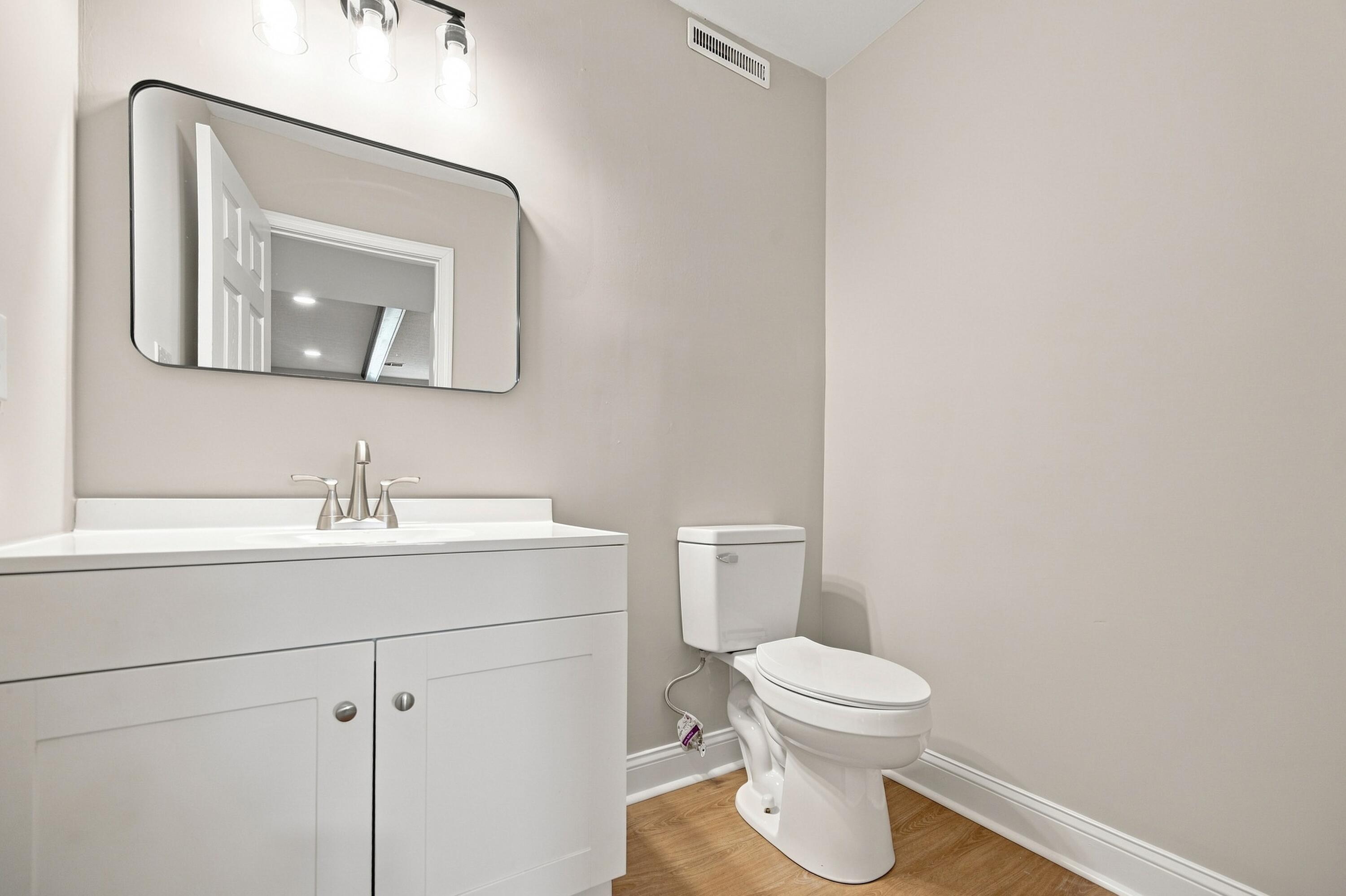 1000 Regency Road Property Photo 46