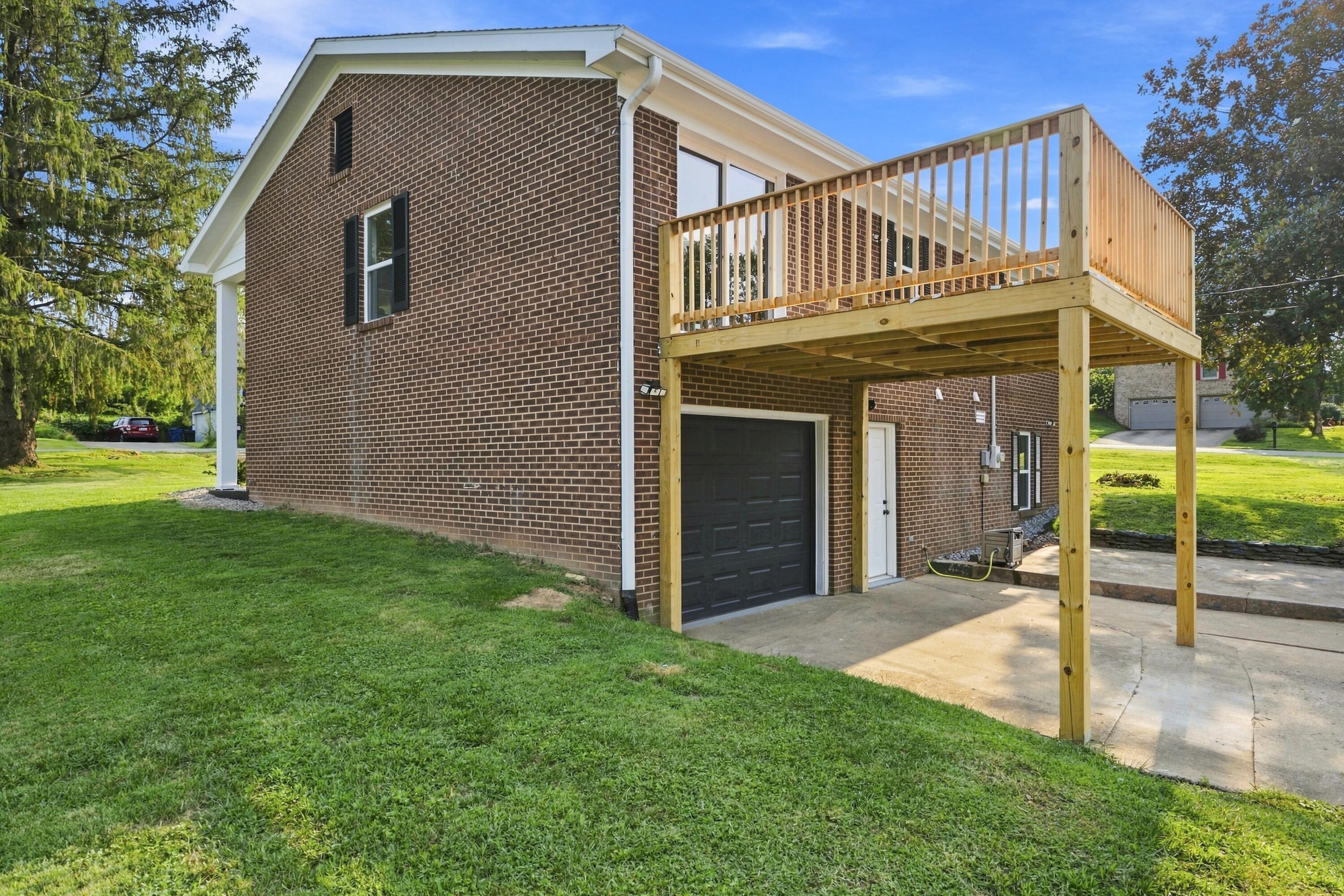 1000 Regency Road Property Photo 58