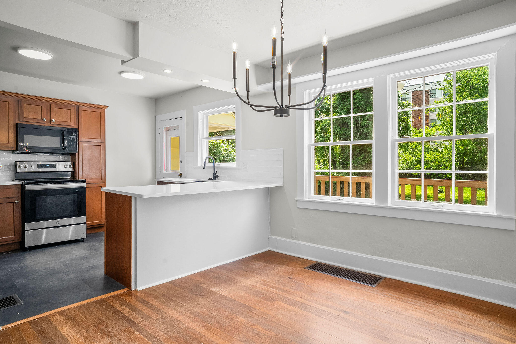129 Delmont Drive Property Photo 12