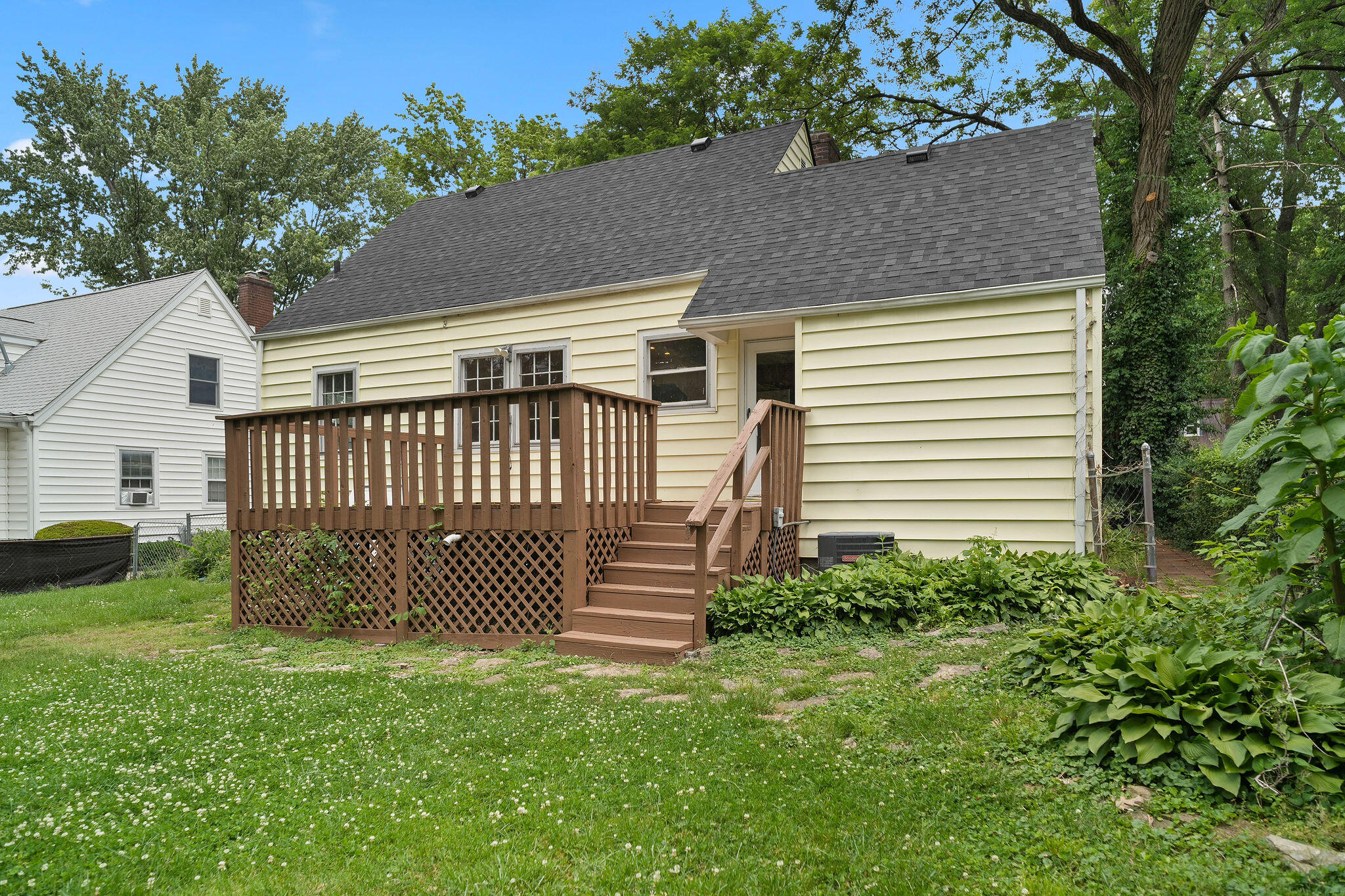 129 Delmont Drive Property Photo 32