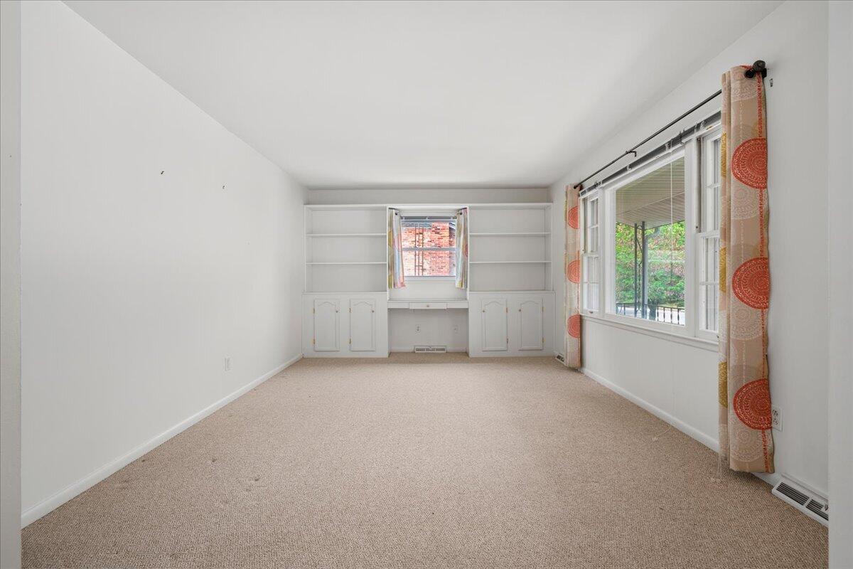 1468 Pine Meadow Road Property Photo 10