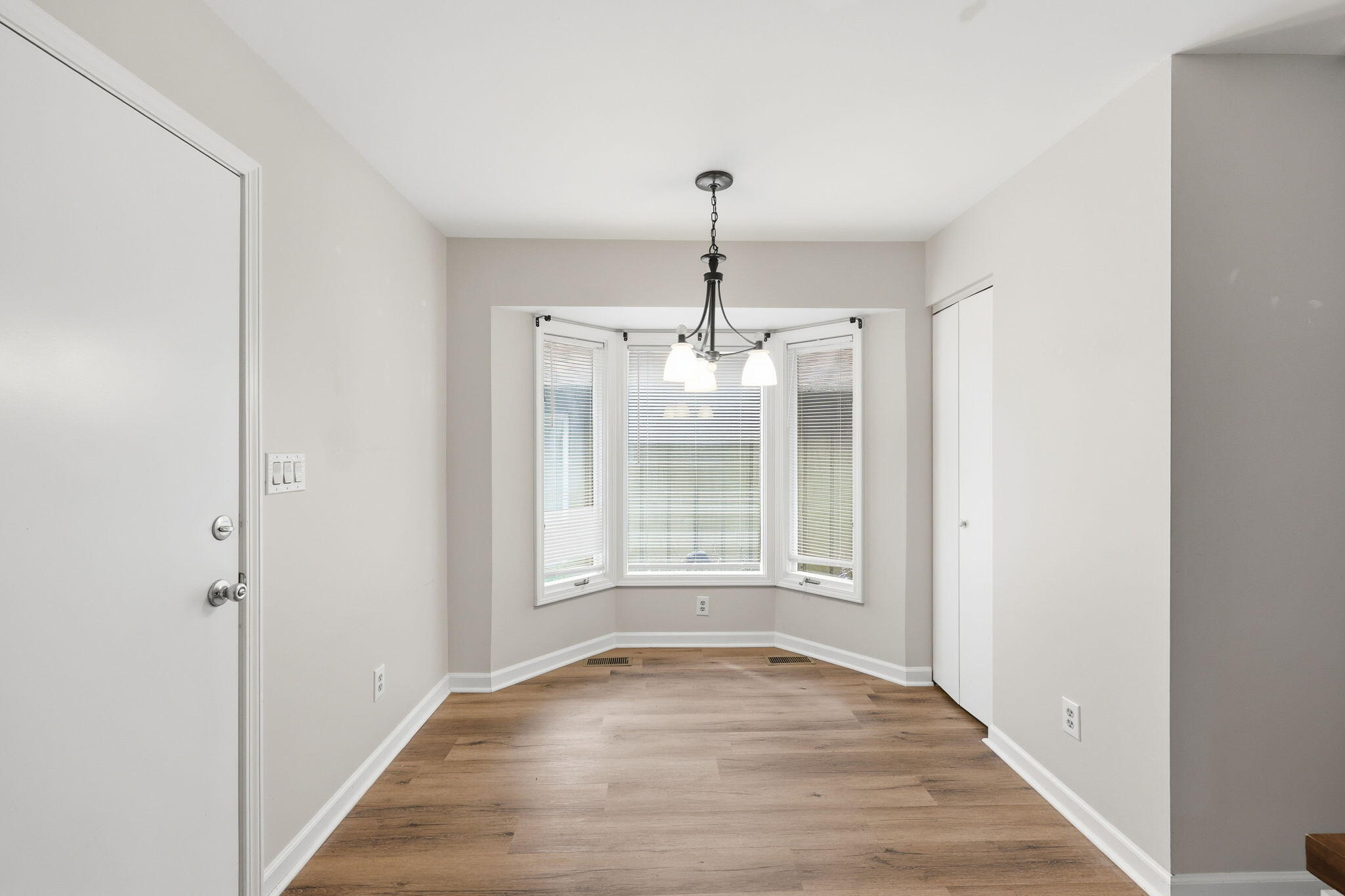 3501 Windgate Way Property Photo 10