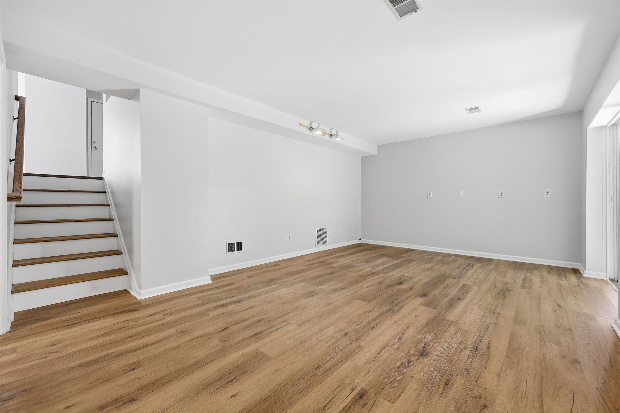 3501 Windgate Way Property Photo 23