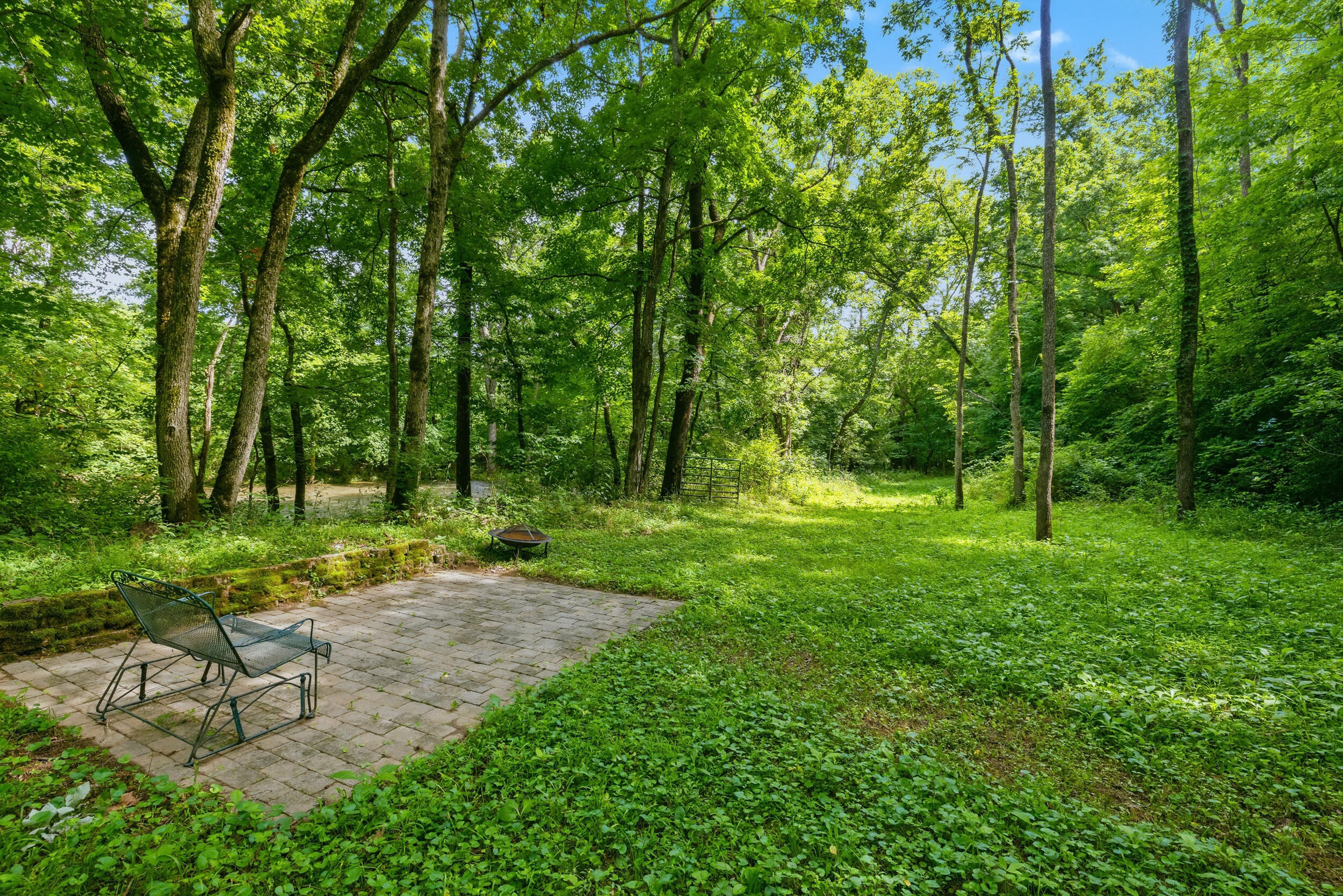 9126 Troy Pike Property Photo 20