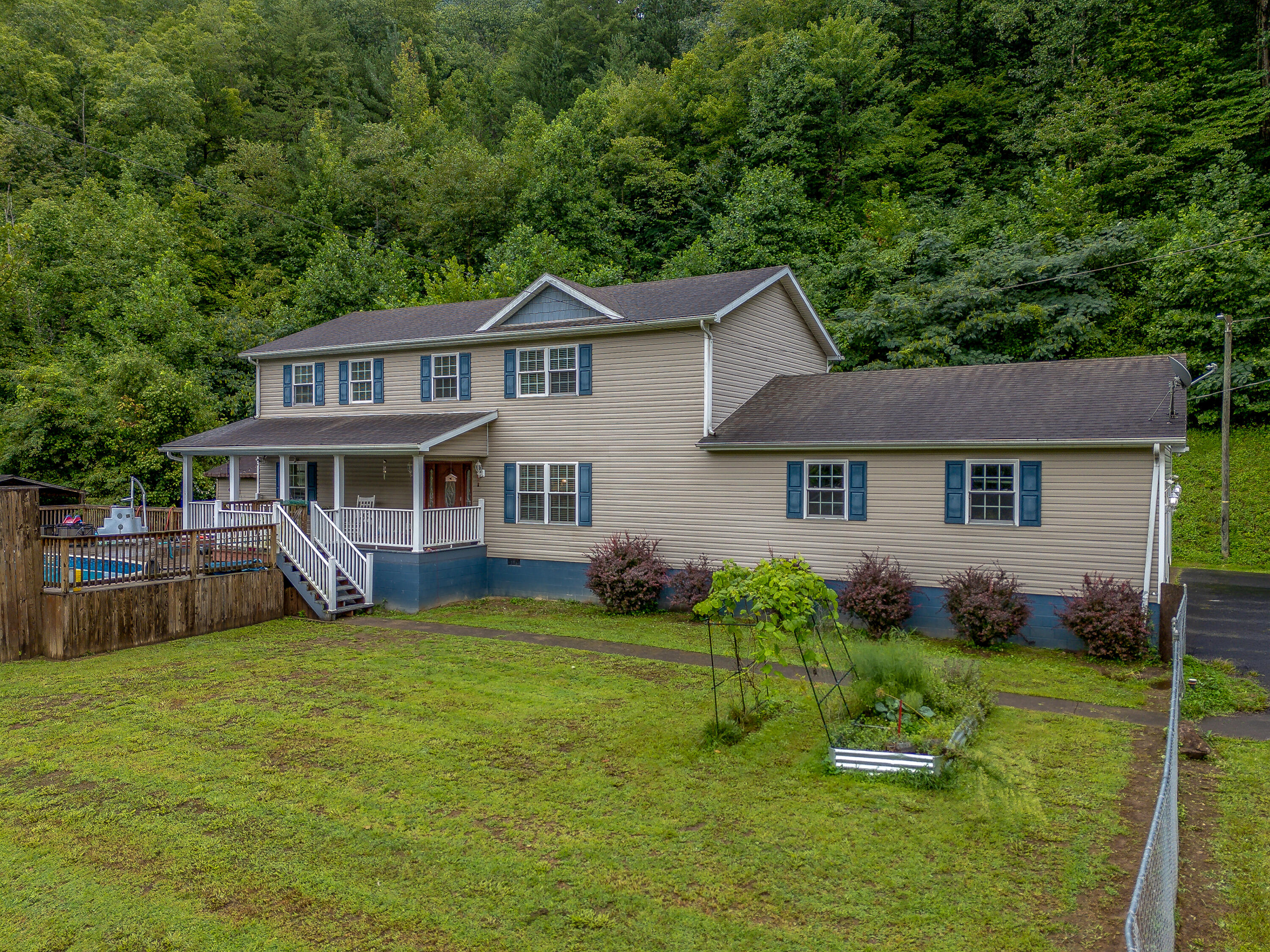 3780 River Front Road
