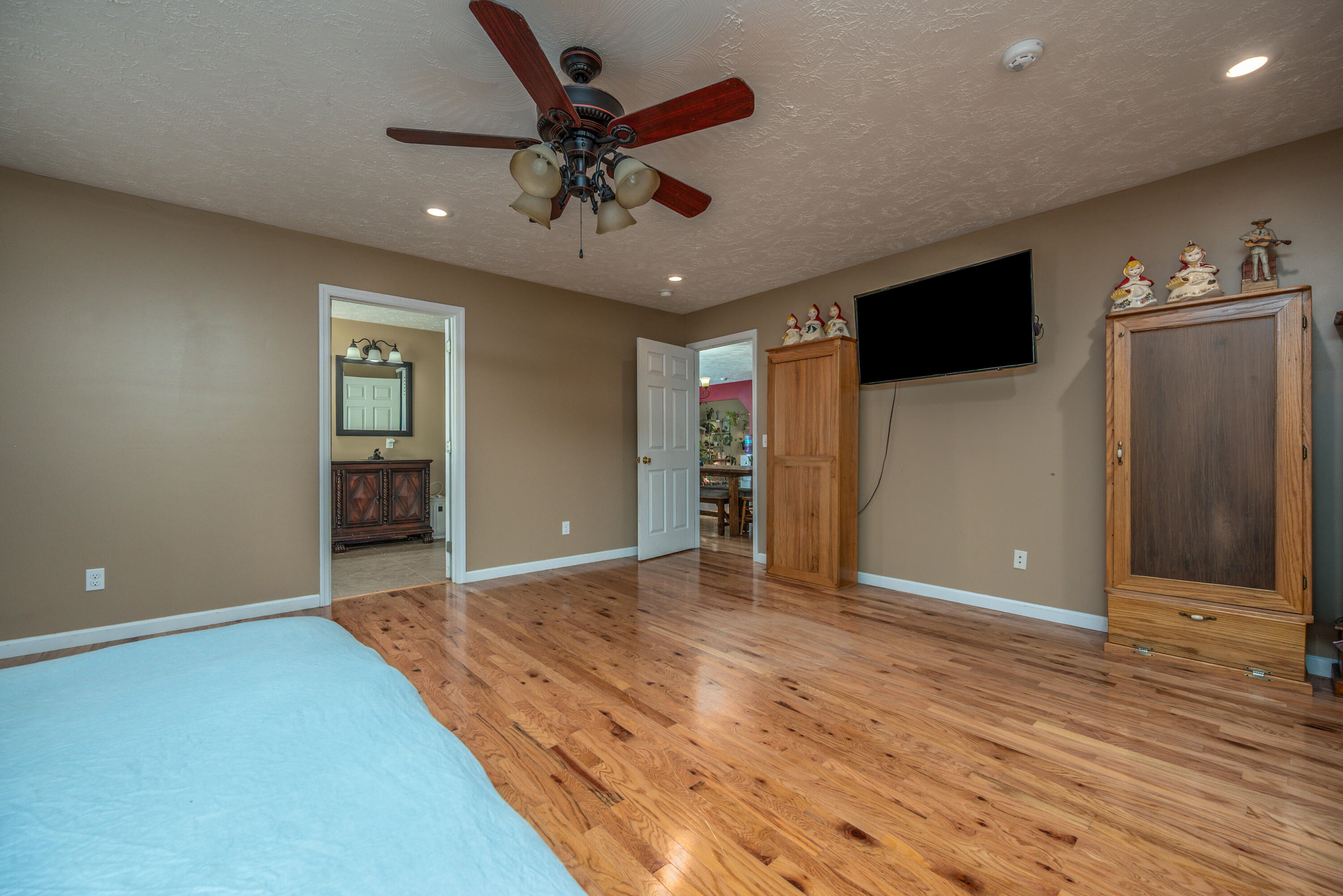 3780 River Front Road Property Photo 14