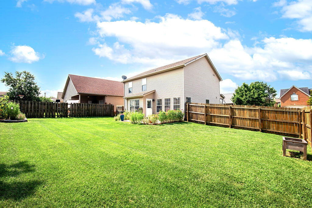 3741 Wargrave Walk Property Photo 10